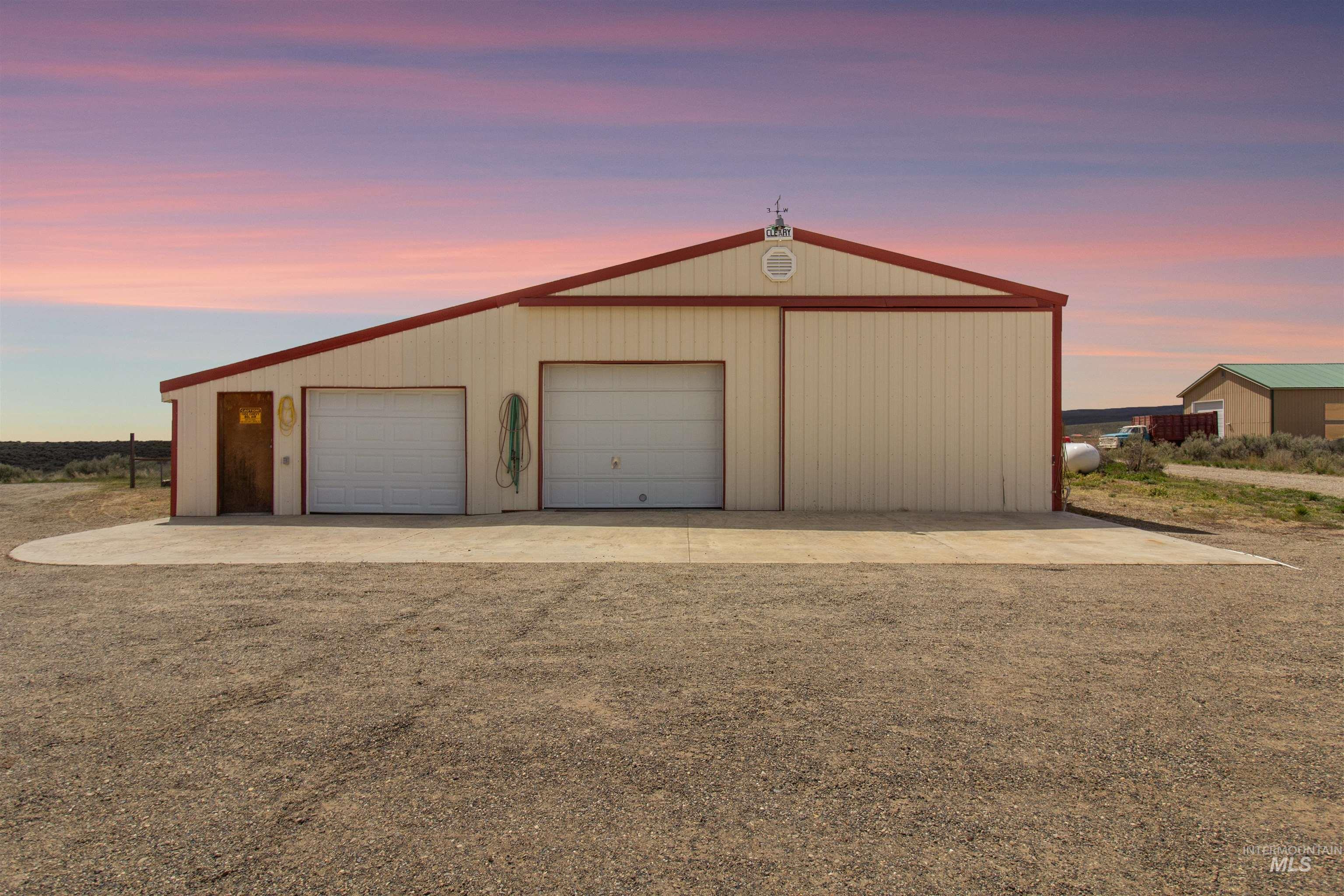 339 Hill City Ave, West Magic, Idaho 83352, 3 Bedrooms, 2 Bathrooms, Residential For Sale, Price $649,000, 98984088