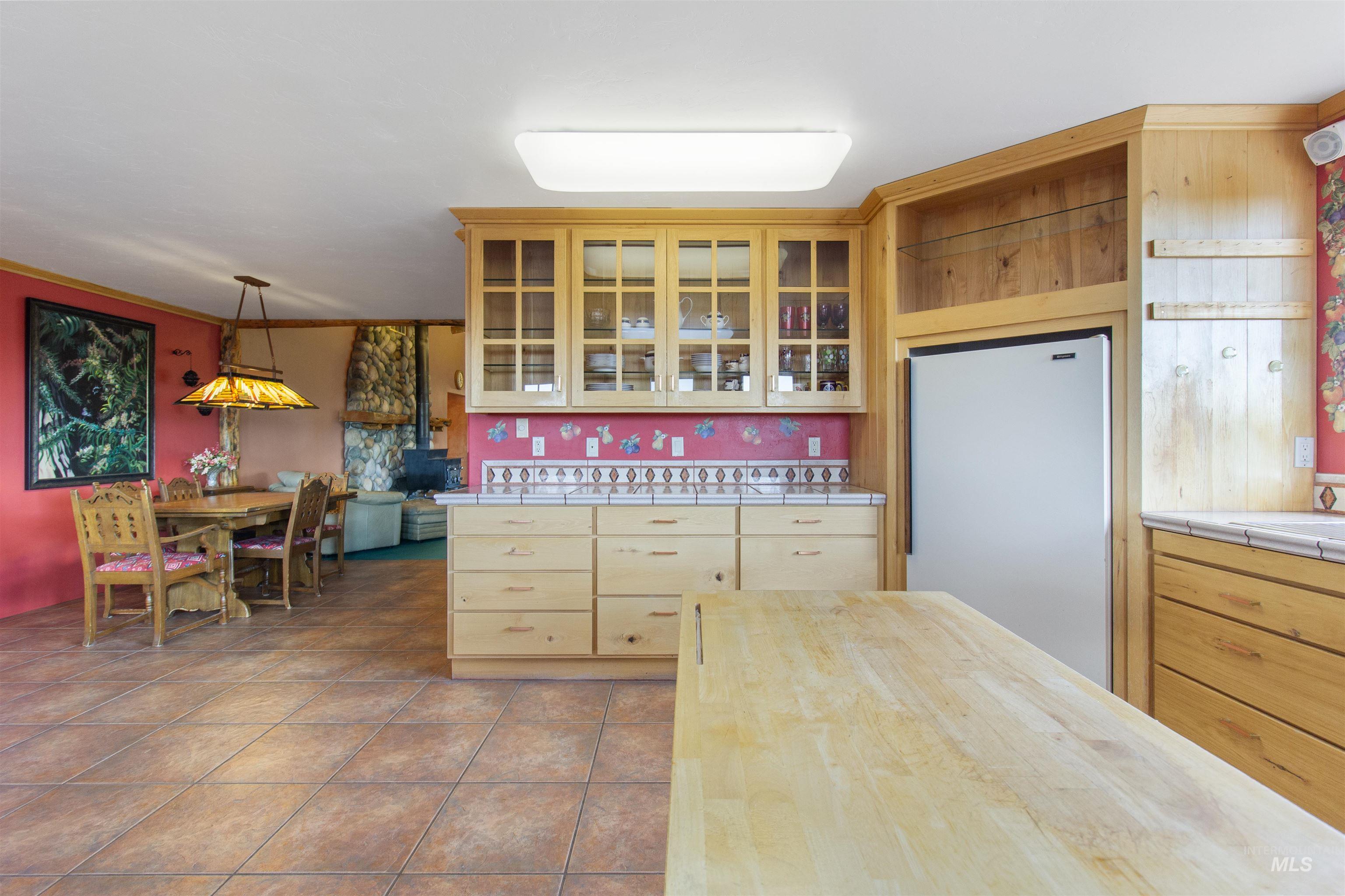 339 Hill City Ave, West Magic, Idaho 83352, 3 Bedrooms, 2 Bathrooms, Residential For Sale, Price $649,000, 98984088