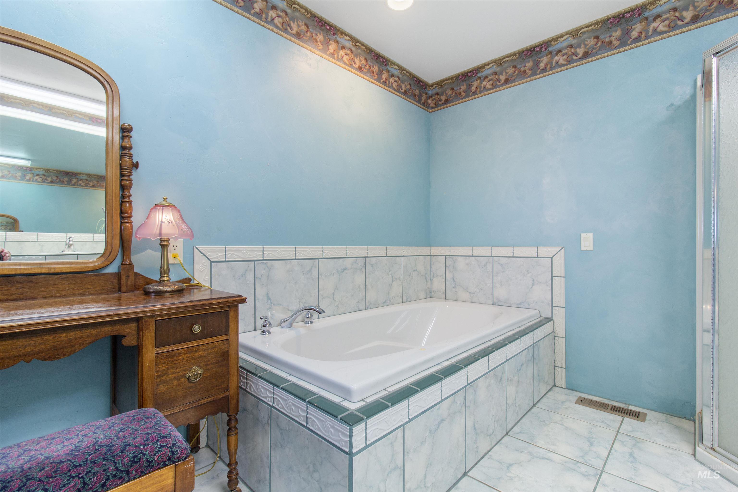 339 Hill City Ave, West Magic, Idaho 83352, 3 Bedrooms, 2 Bathrooms, Residential For Sale, Price $649,000, 98984088