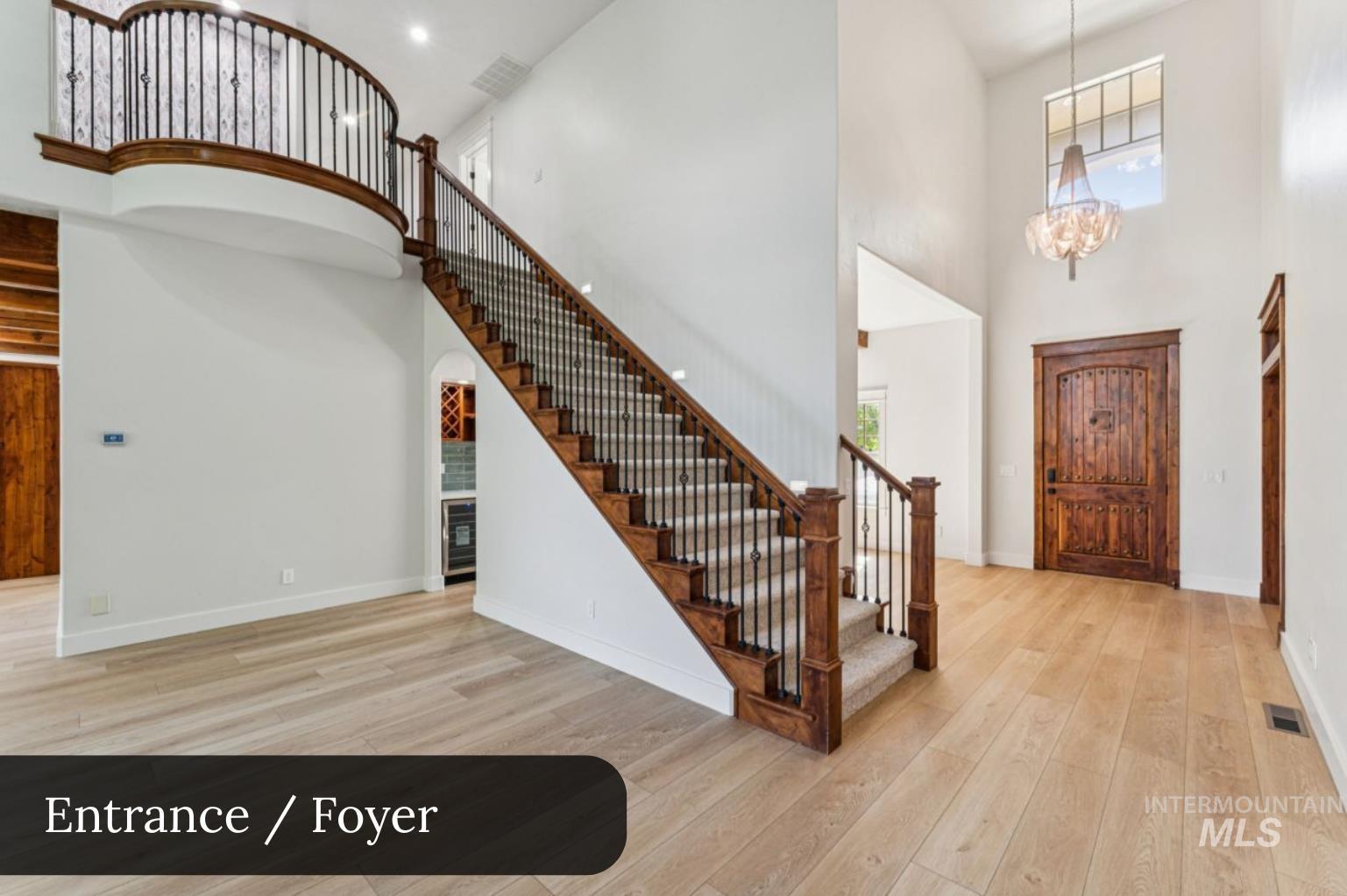 1674 S Water Leaf Ave, Eagle, Idaho 83616, 5 Bedrooms, 4.5 Bathrooms, Residential For Sale, Price $1,624,900, 98984089