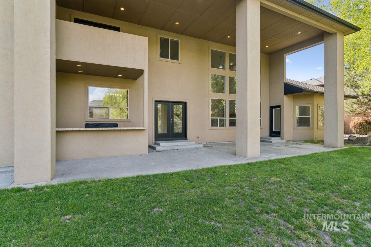 1674 S Water Leaf Ave, Eagle, Idaho 83616, 5 Bedrooms, 4.5 Bathrooms, Residential For Sale, Price $1,675,000, 98984089