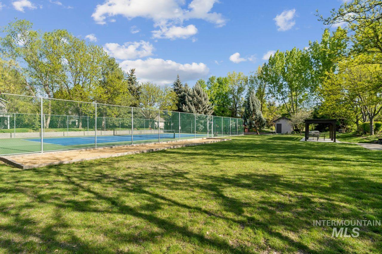 1674 S Water Leaf Ave, Eagle, Idaho 83616, 5 Bedrooms, 4.5 Bathrooms, Residential For Sale, Price $1,675,000, 98984089