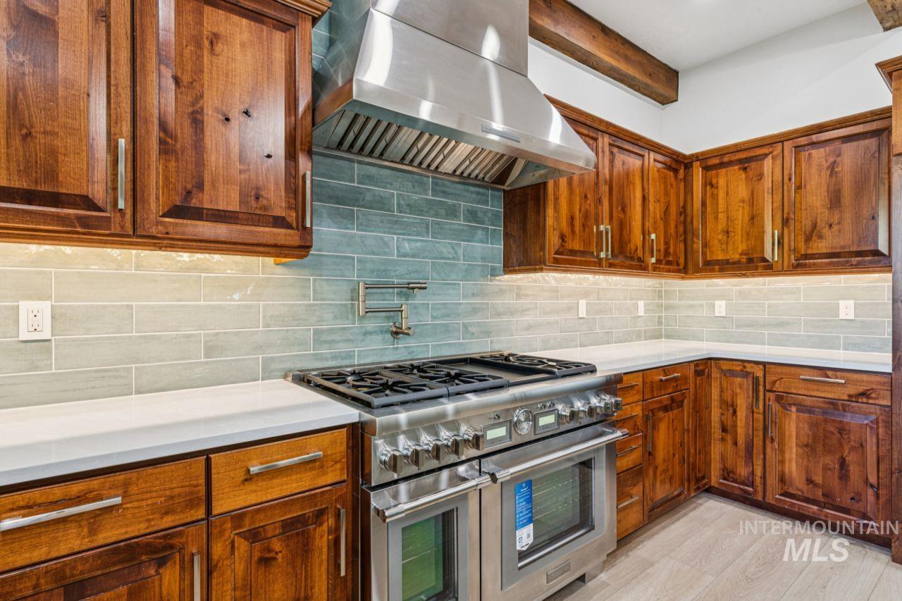 1674 S Water Leaf Ave, Eagle, Idaho 83616, 5 Bedrooms, 4.5 Bathrooms, Residential For Sale, Price $1,675,000, 98984089