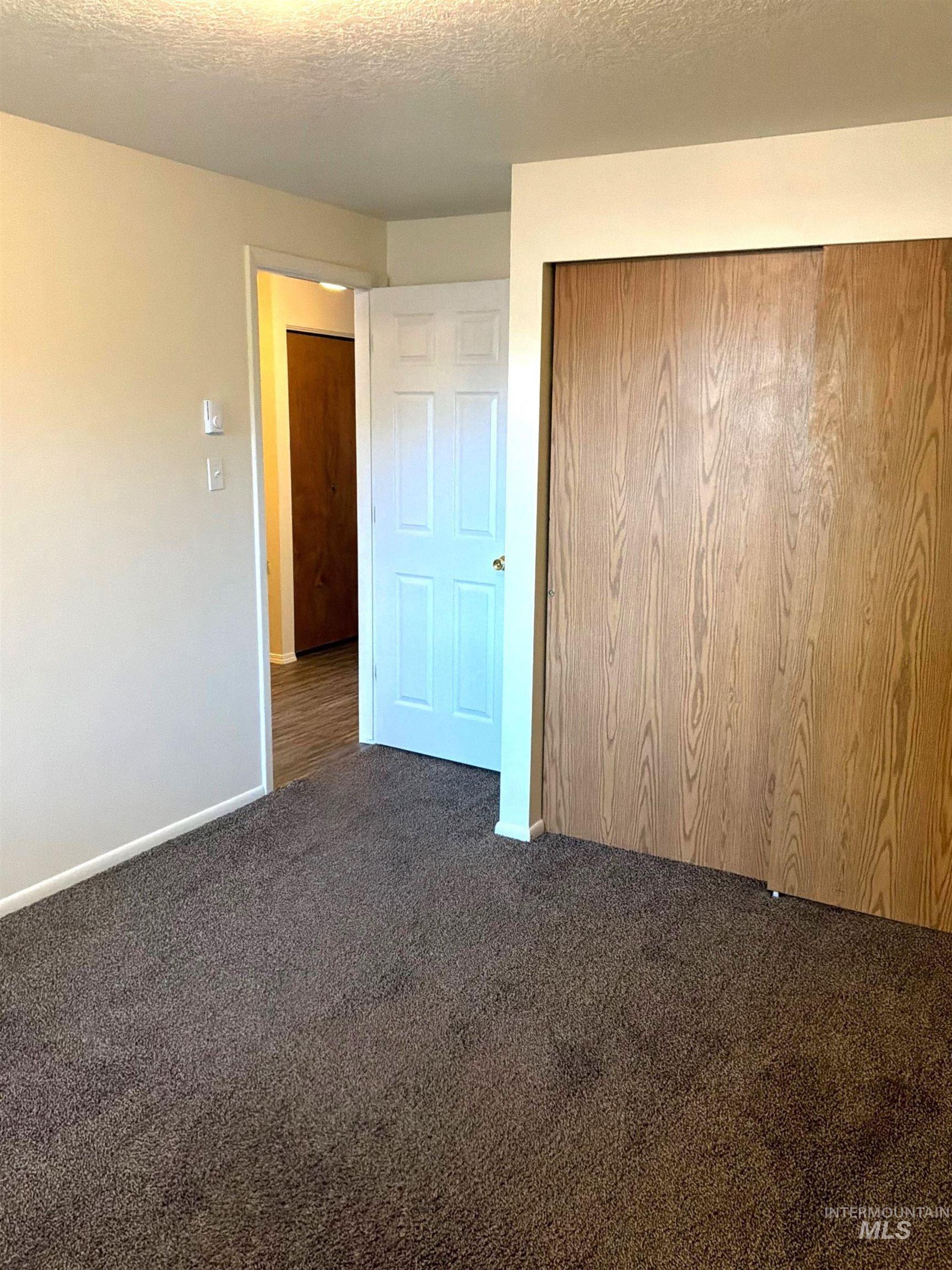 2099 Falls Avenue E, Twin Falls, Idaho 83301, 3 Bedrooms, 2 Bathrooms, Residential For Sale, Price $285,000, 98984091