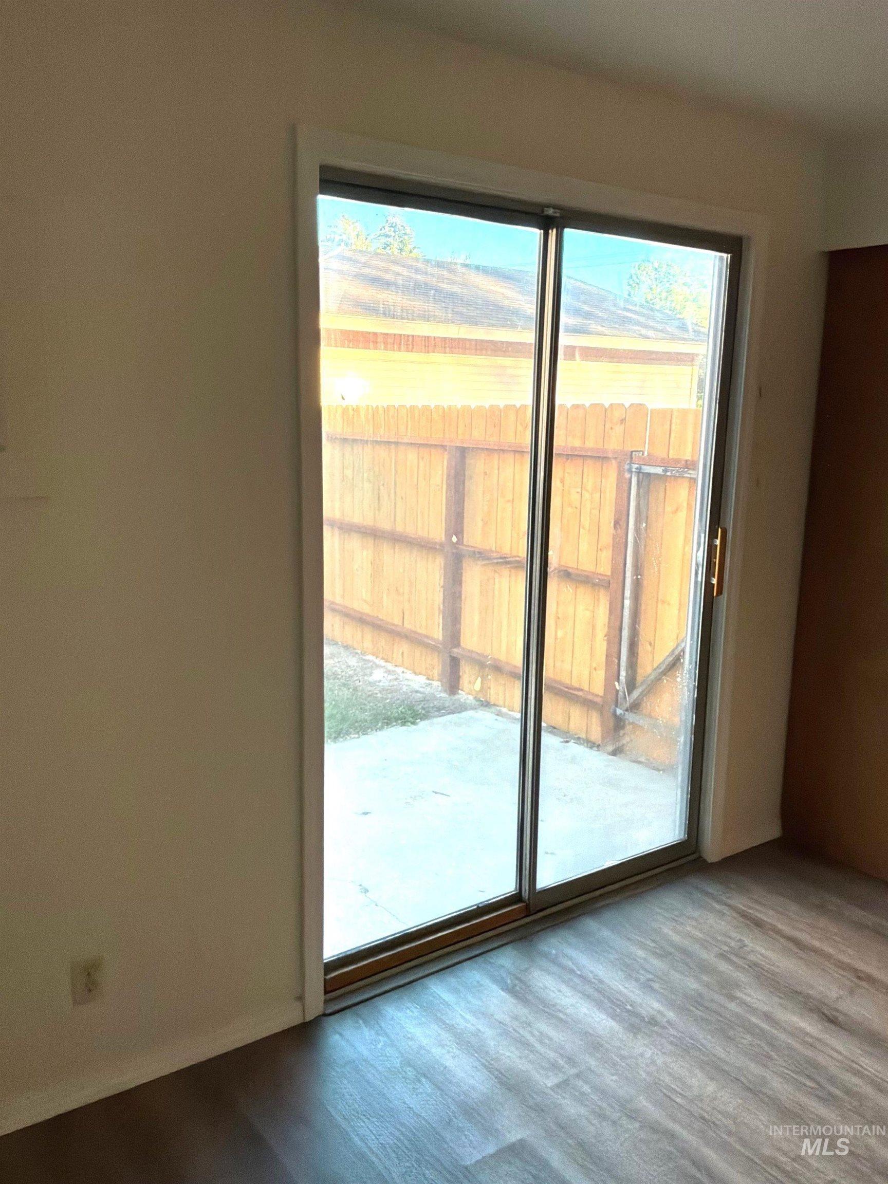 2099 Falls Avenue E, Twin Falls, Idaho 83301, 3 Bedrooms, 2 Bathrooms, Residential For Sale, Price $285,000, 98984091