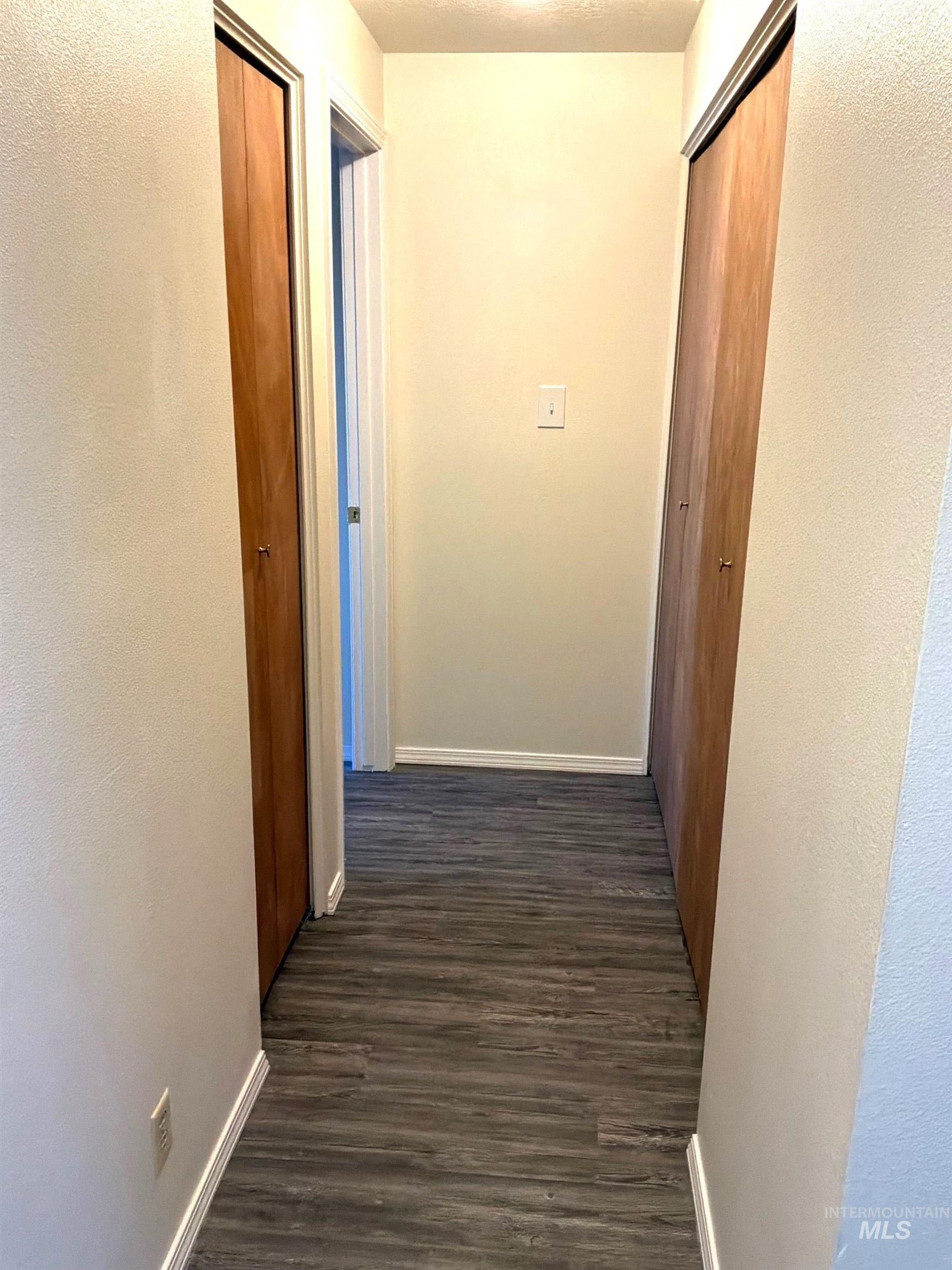 2099 Falls Avenue E, Twin Falls, Idaho 83301, 3 Bedrooms, 2 Bathrooms, Residential For Sale, Price $285,000, 98984091