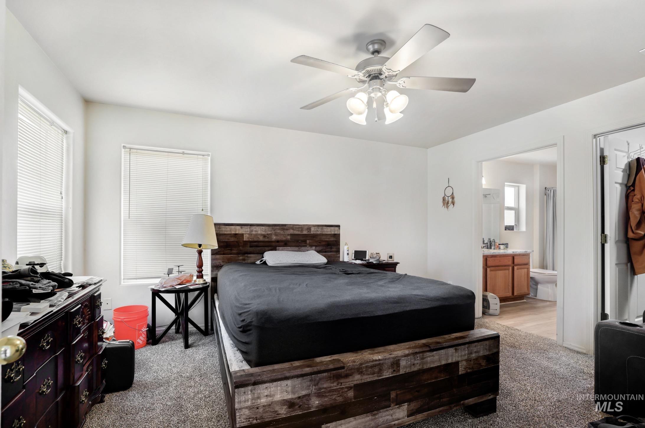 439 Meadowview Lane, Twin Falls, Idaho 83301, 4 Bedrooms, 2 Bathrooms, Residential For Sale, Price $375,000, 98984092