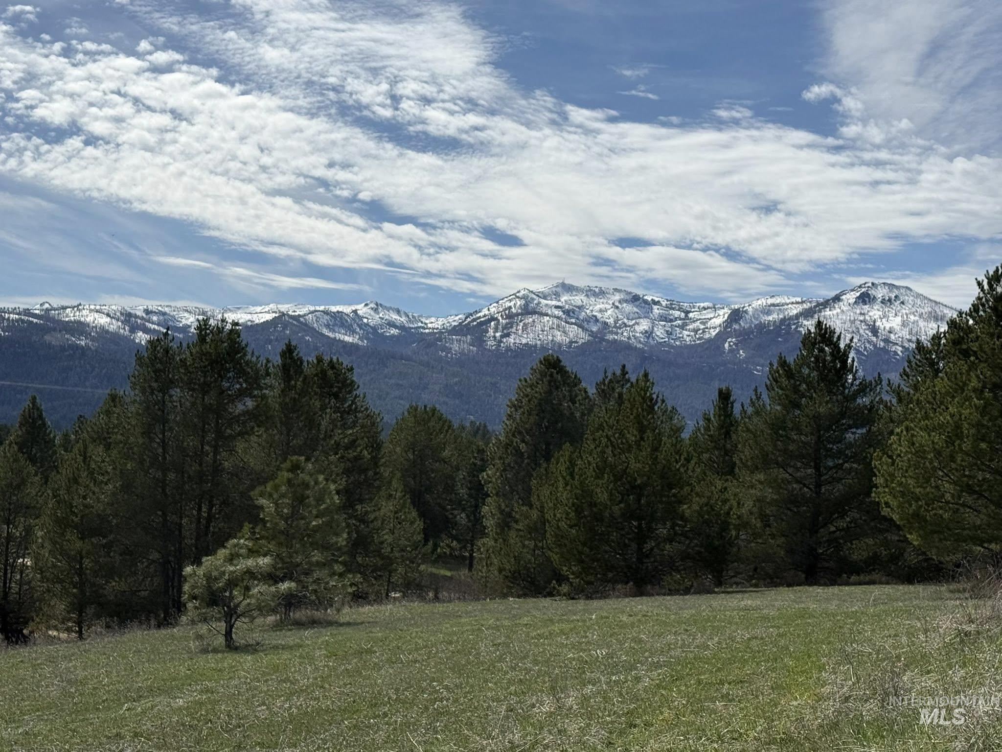 11100 Bens Rd, Cascade, Idaho 83611, 6 Bedrooms, 4 Bathrooms, Residential For Sale, Price $599,000, 98984093