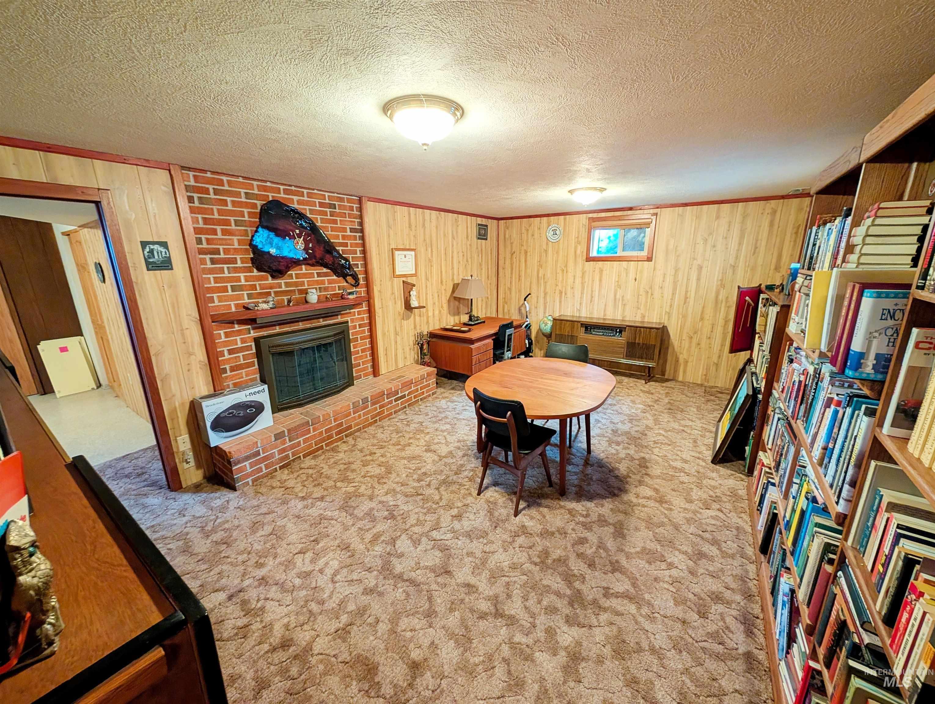 11100 Bens Rd, Cascade, Idaho 83611, 6 Bedrooms, 4 Bathrooms, Residential For Sale, Price $599,000, 98984093