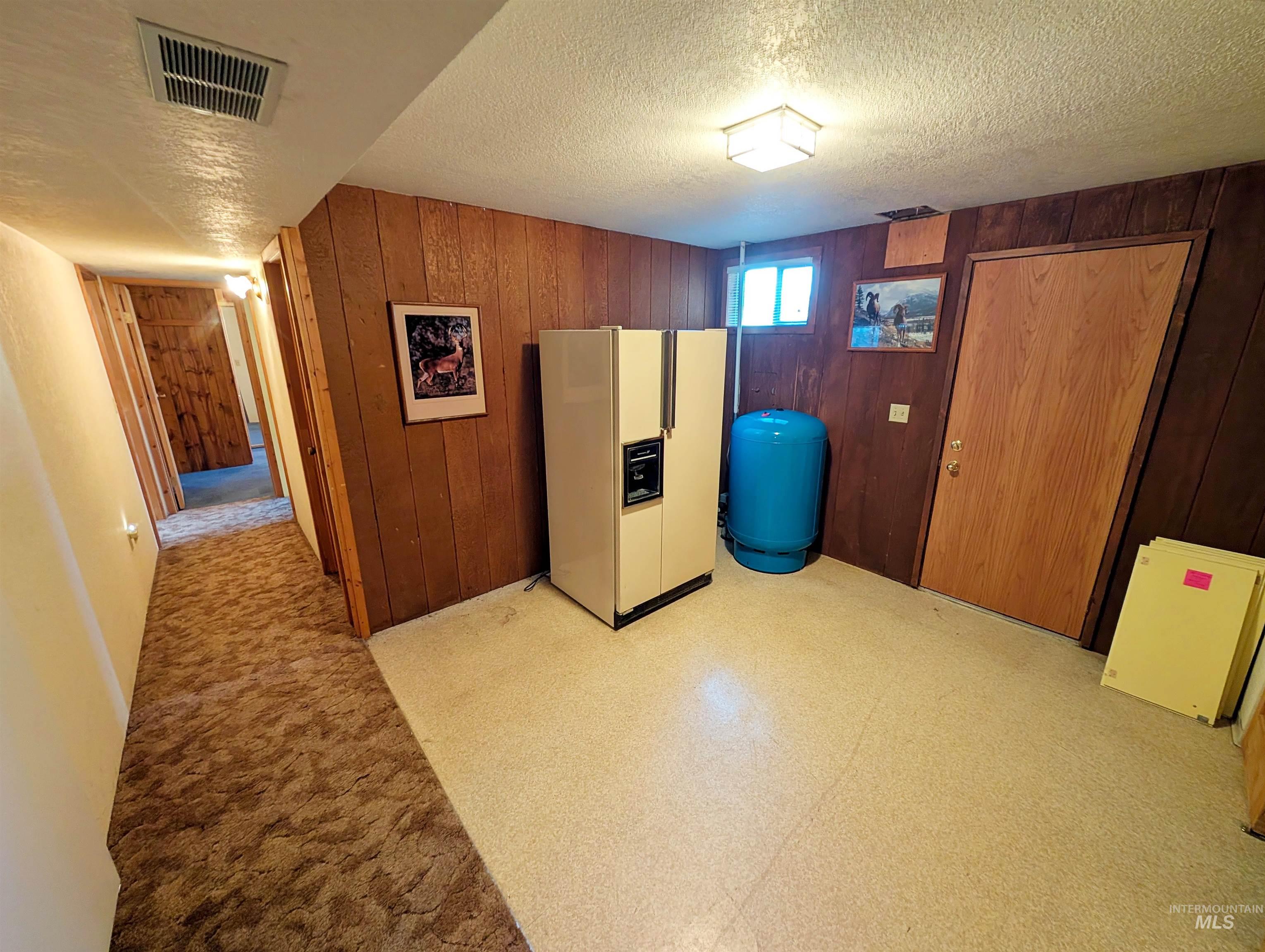 11100 Bens Rd, Cascade, Idaho 83611, 6 Bedrooms, 4 Bathrooms, Residential For Sale, Price $599,000, 98984093