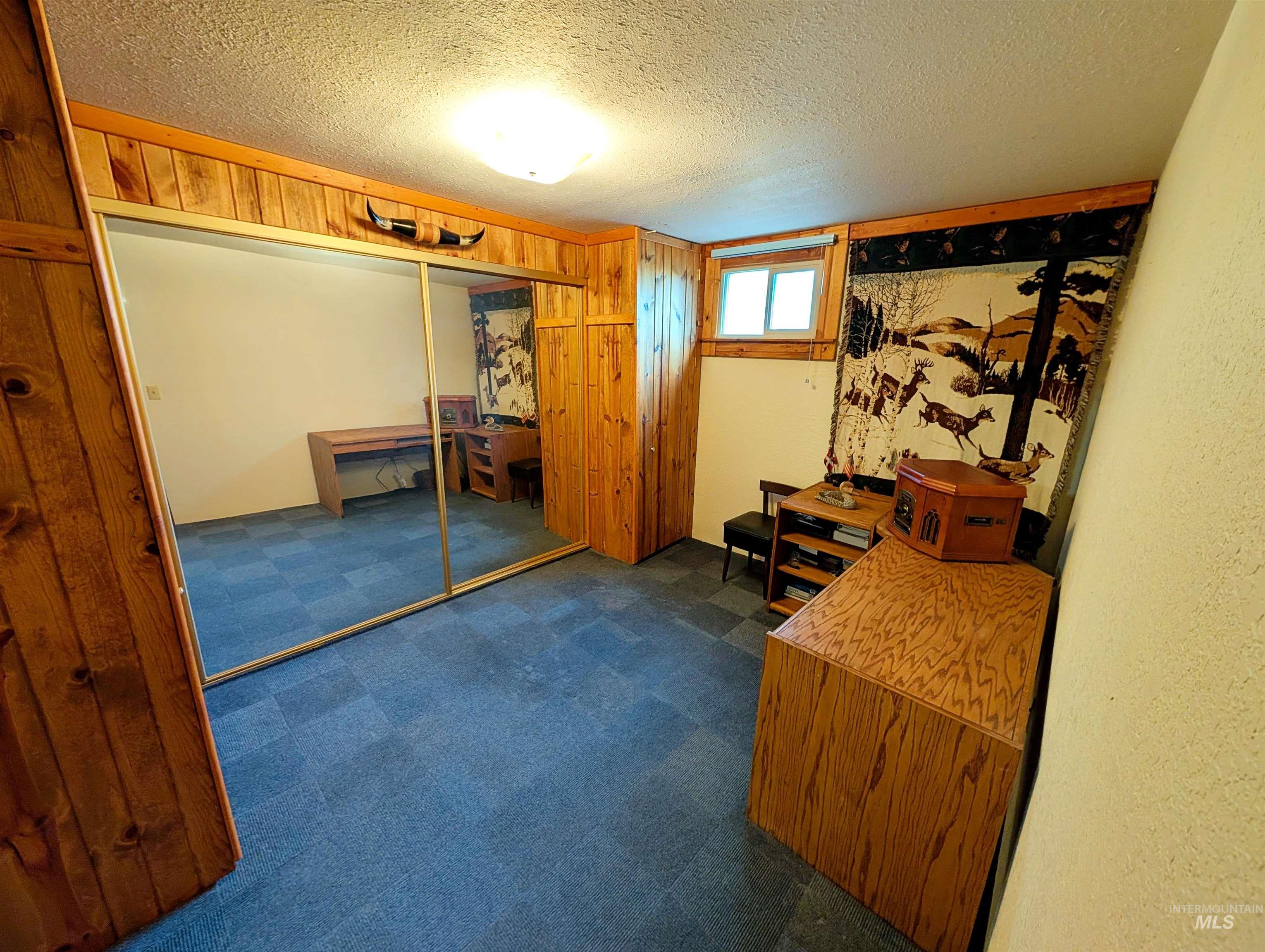 11100 Bens Rd, Cascade, Idaho 83611, 6 Bedrooms, 4 Bathrooms, Residential For Sale, Price $599,000, 98984093