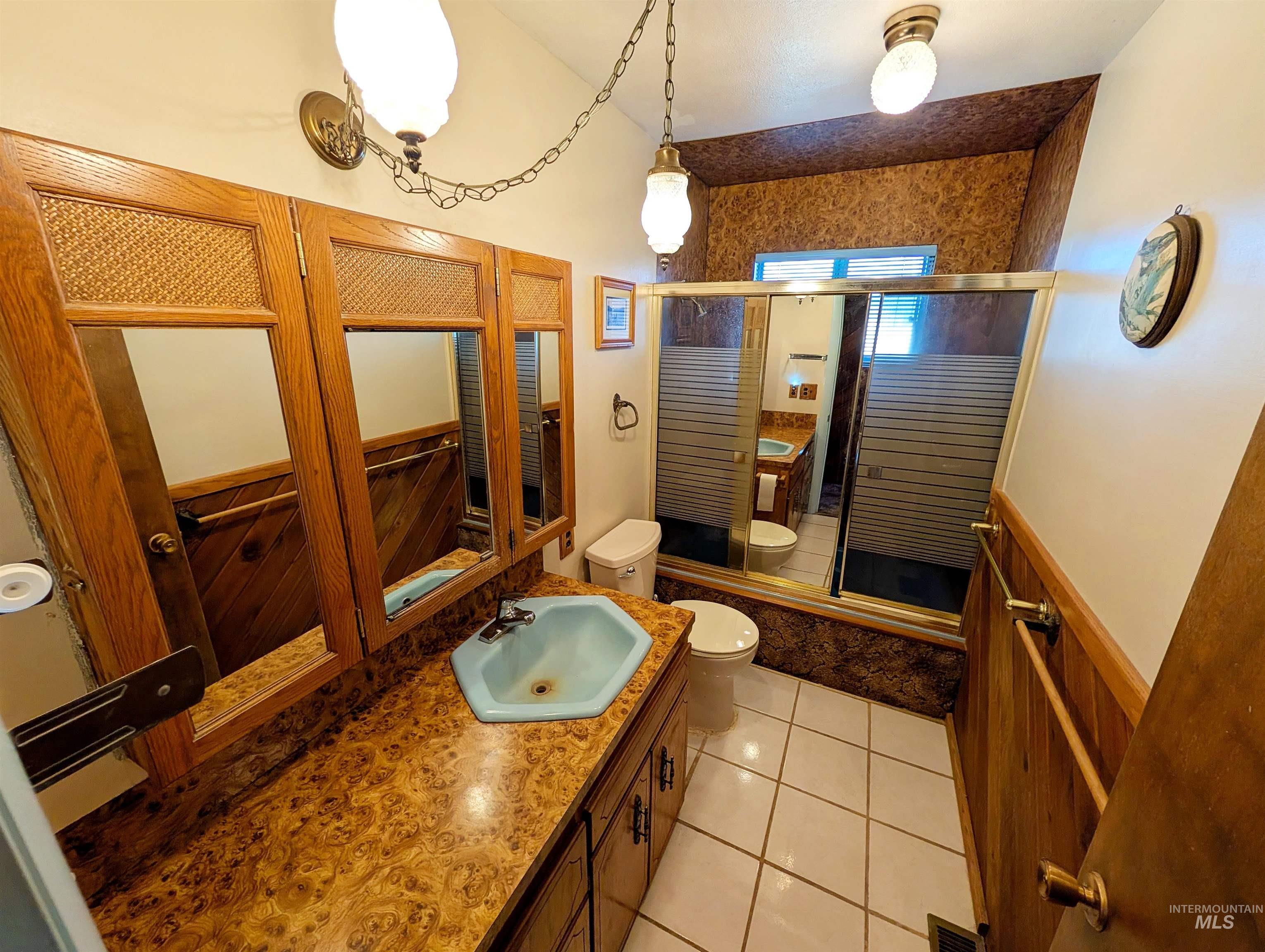 11100 Bens Rd, Cascade, Idaho 83611, 6 Bedrooms, 4 Bathrooms, Residential For Sale, Price $599,000, 98984093