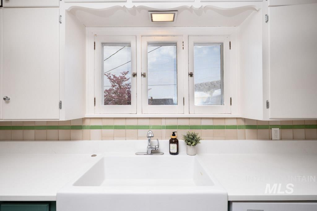 221 7th Avenue, Lewiston, Idaho 83501, 4 Bedrooms, 3 Bathrooms, Residential For Sale, Price $425,000, 98984095