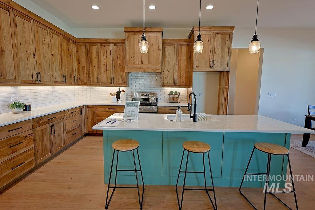 3688 E 3735 N, Kimberly, Idaho 83341, 5 Bedrooms, 2.5 Bathrooms, Residential For Sale, Price $755,900, 98984096