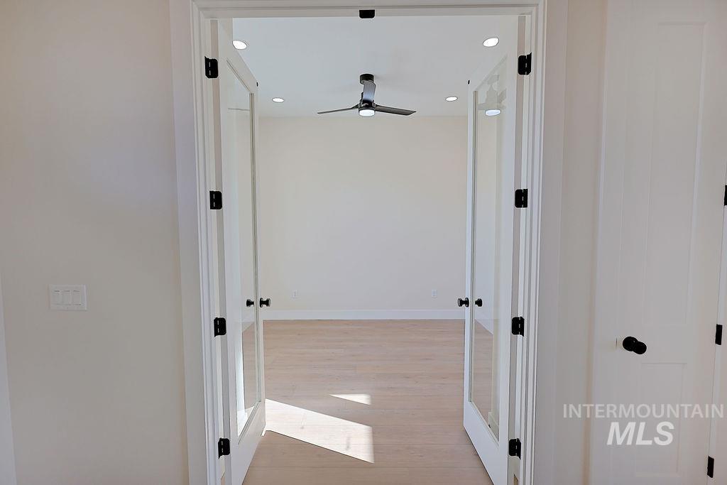 3688 E 3735 N, Kimberly, Idaho 83341, 5 Bedrooms, 2.5 Bathrooms, Residential For Sale, Price $755,900, 98984096