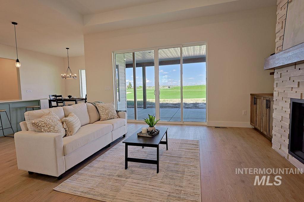 3688 E 3735 N, Kimberly, Idaho 83341, 5 Bedrooms, 2.5 Bathrooms, Residential For Sale, Price $755,900, 98984096