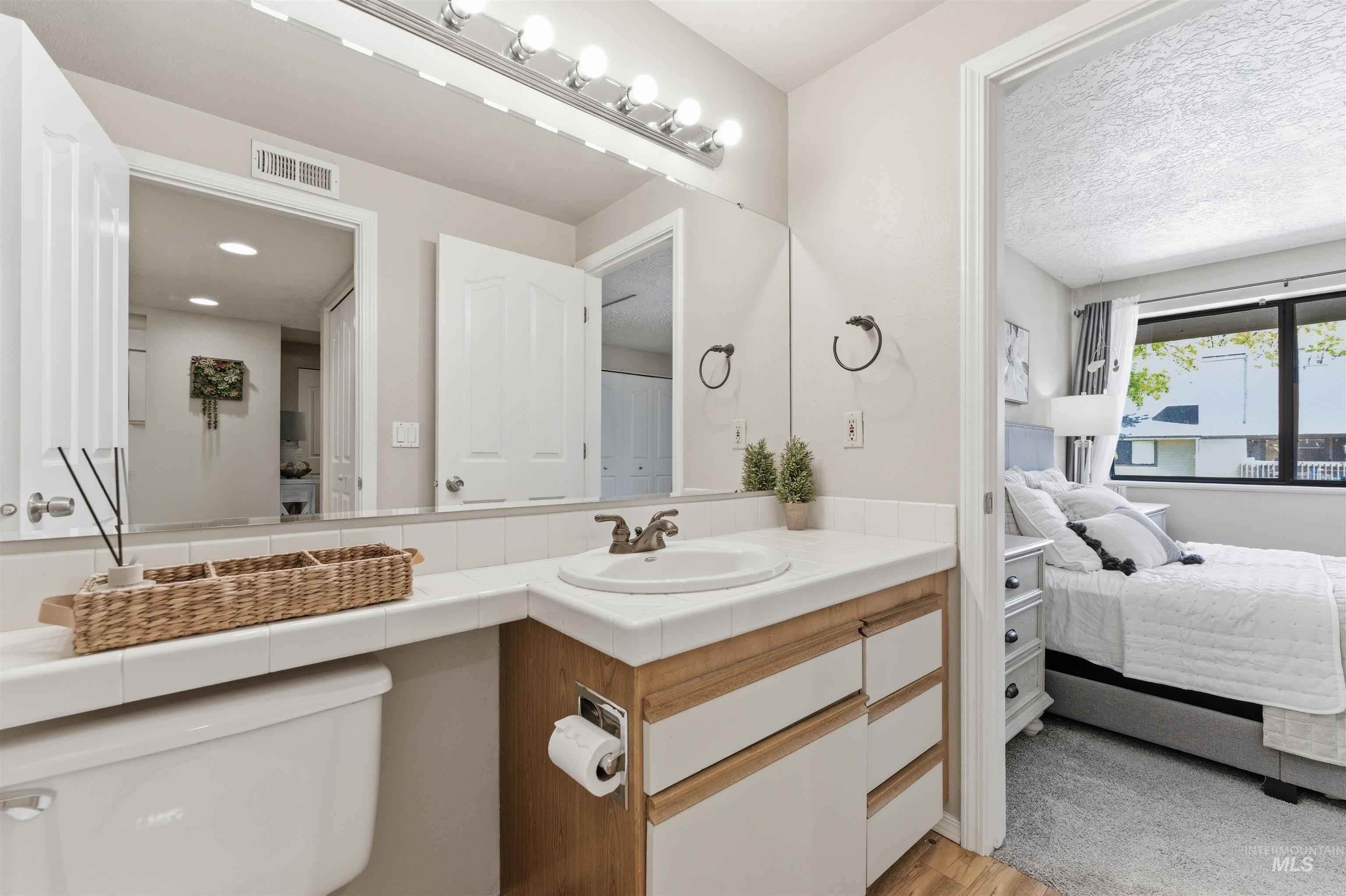 3725 Gekeler, Boise, Idaho 83706, 1 Bedroom, 1 Bathroom, Residential For Sale, Price $299,500, 98984099