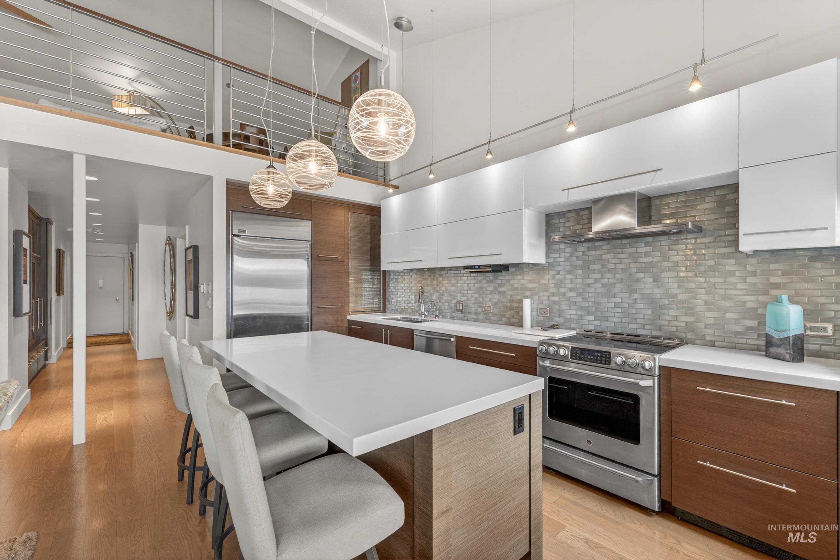 101 E Lake Street, McCall, Idaho 83638, 2 Bedrooms, 2 Bathrooms, Residential For Sale, Price $2,250,000,MLS 98984101