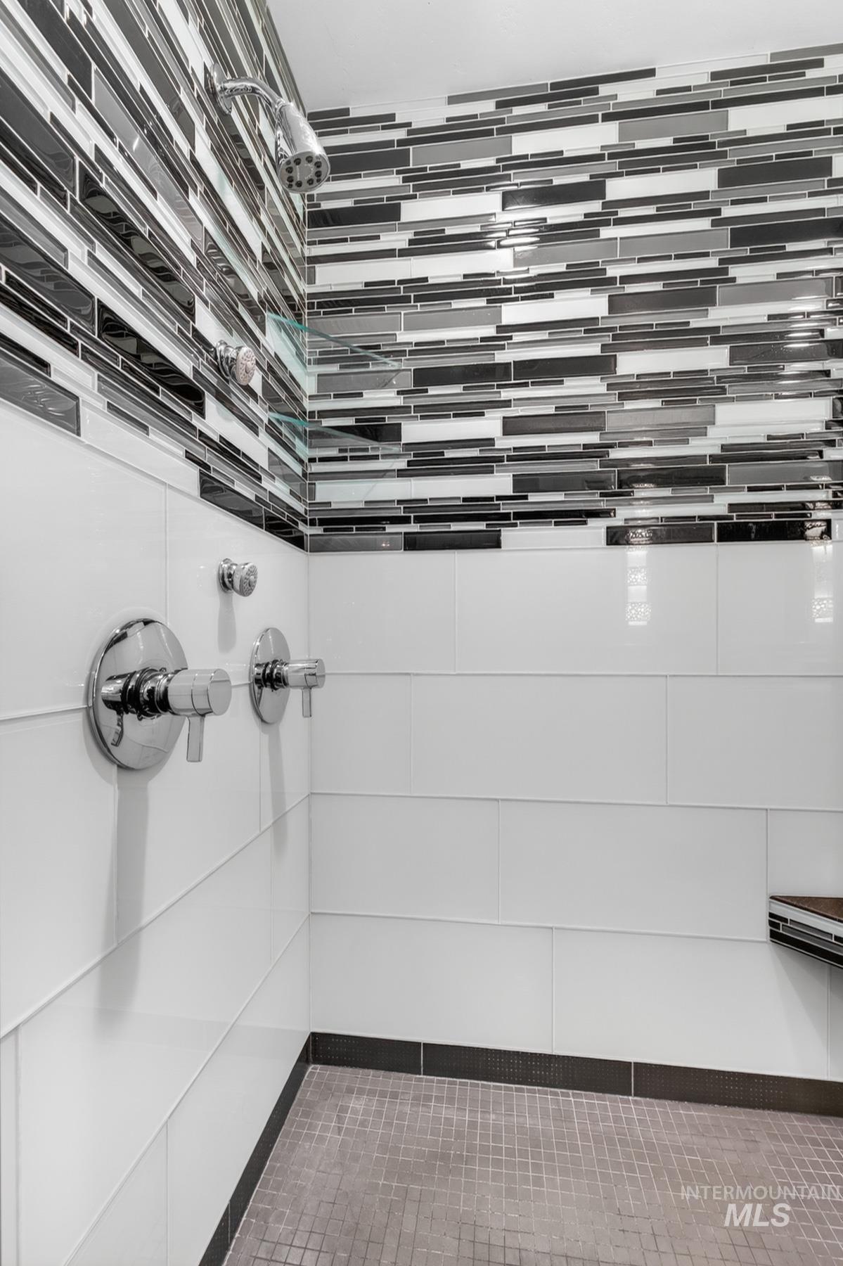 101 E Lake Street, McCall, Idaho 83638, 2 Bedrooms, 2 Bathrooms, Residential For Sale, Price $2,250,000,MLS 98984101