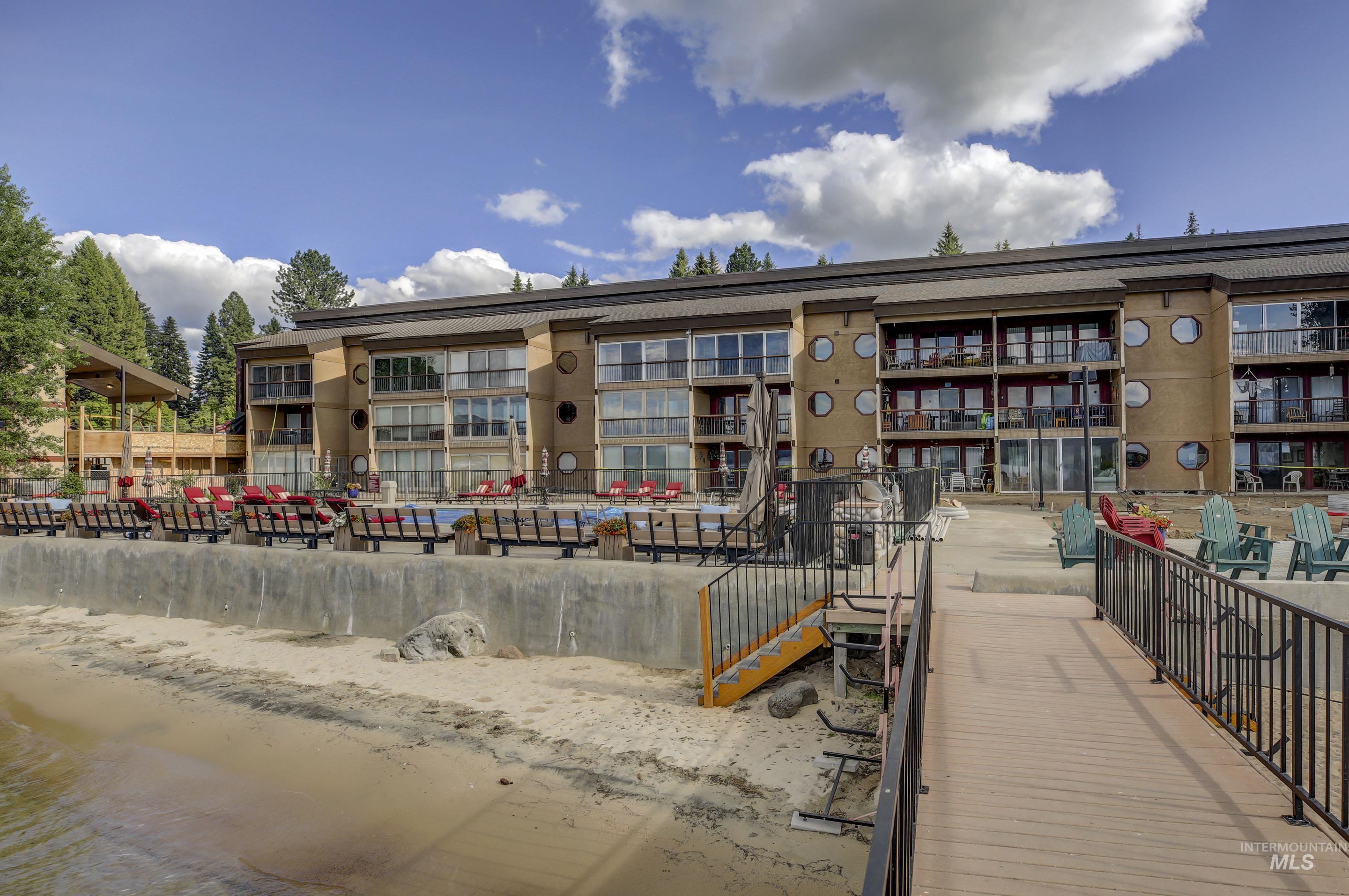 101 E Lake Street, McCall, Idaho 83638, 2 Bedrooms, 2 Bathrooms, Residential For Sale, Price $2,250,000,MLS 98984101