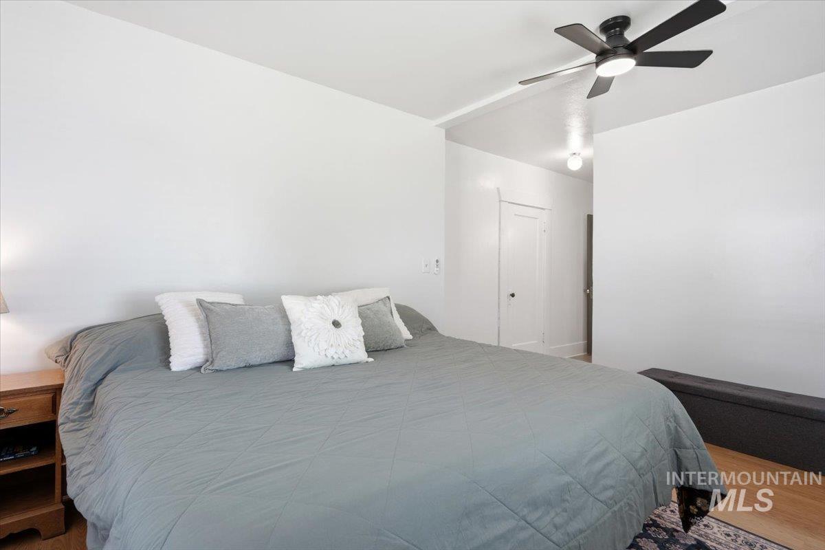 512 7th Street S, Nampa, Idaho 83651, 2 Bedrooms, 2 Bathrooms, Residential For Sale, Price $325,000, 98984105