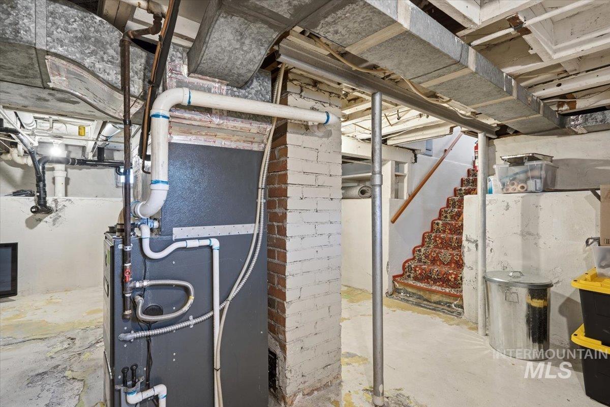 512 7th Street S, Nampa, Idaho 83651, 2 Bedrooms, 2 Bathrooms, Residential For Sale, Price $325,000, 98984105