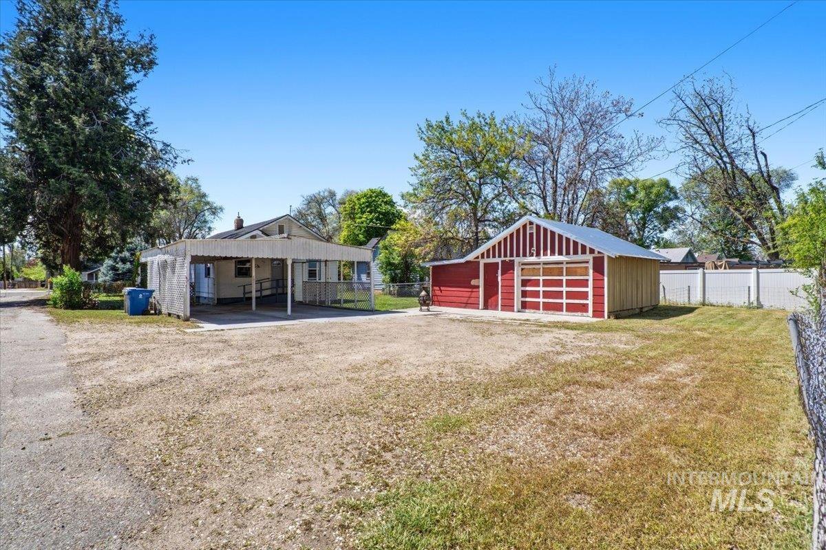 512 7th Street S, Nampa, Idaho 83651, 2 Bedrooms, 2 Bathrooms, Residential For Sale, Price $325,000, 98984105