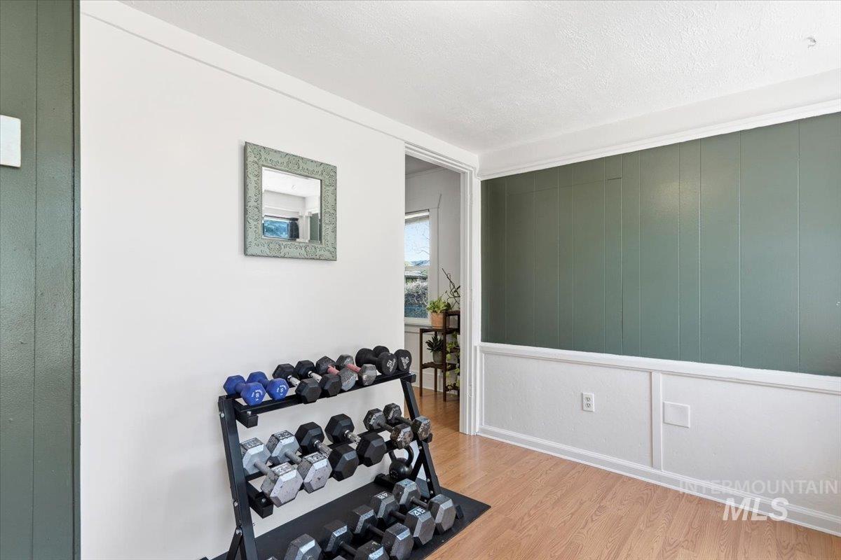 512 7th Street S, Nampa, Idaho 83651, 2 Bedrooms, 2 Bathrooms, Residential For Sale, Price $325,000, 98984105