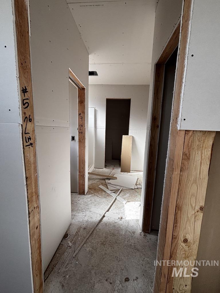 1321 18th Ave E, Jerome, Idaho 83338, 3 Bedrooms, 3 Bathrooms, Residential For Sale, Price $455,000, 98984106