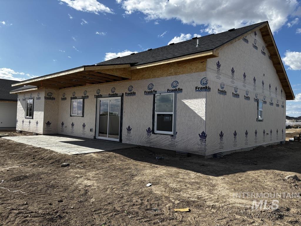 1321 18th Ave E, Jerome, Idaho 83338, 3 Bedrooms, 3 Bathrooms, Residential For Sale, Price $455,000, 98984106