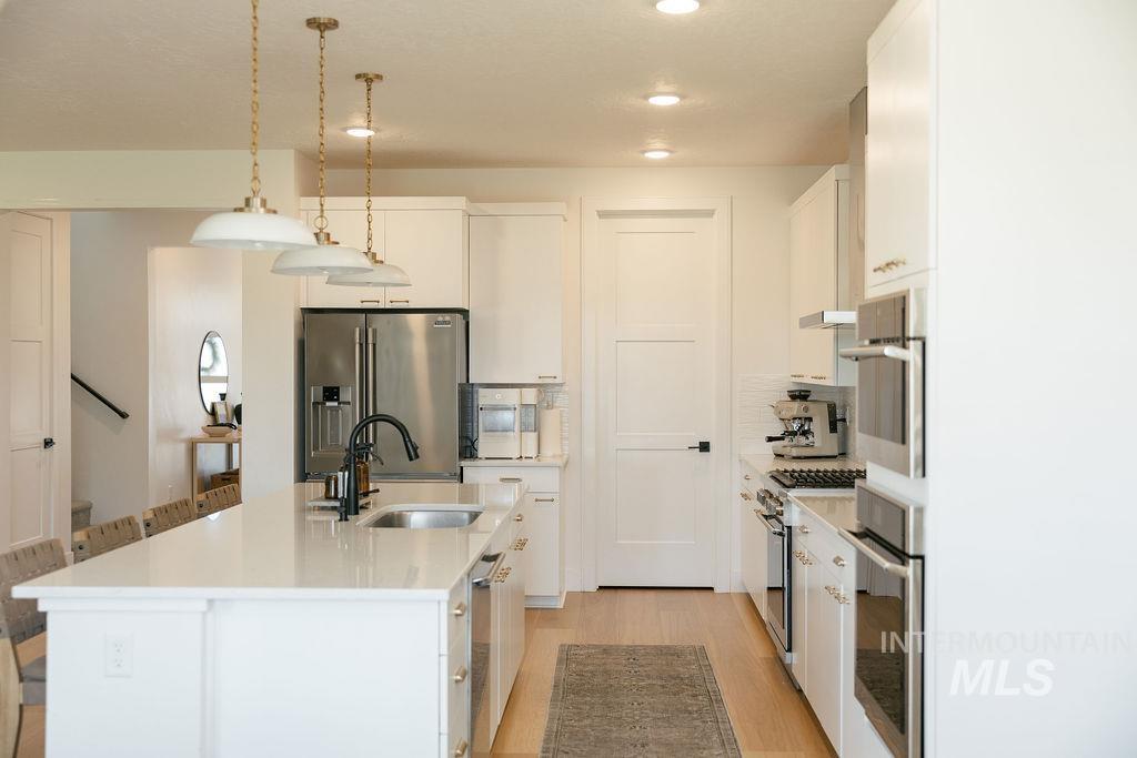 3109 N King Garden Way, Star, Idaho 83669, 6 Bedrooms, 3 Bathrooms, Residential For Sale, Price $815,000, 98984107