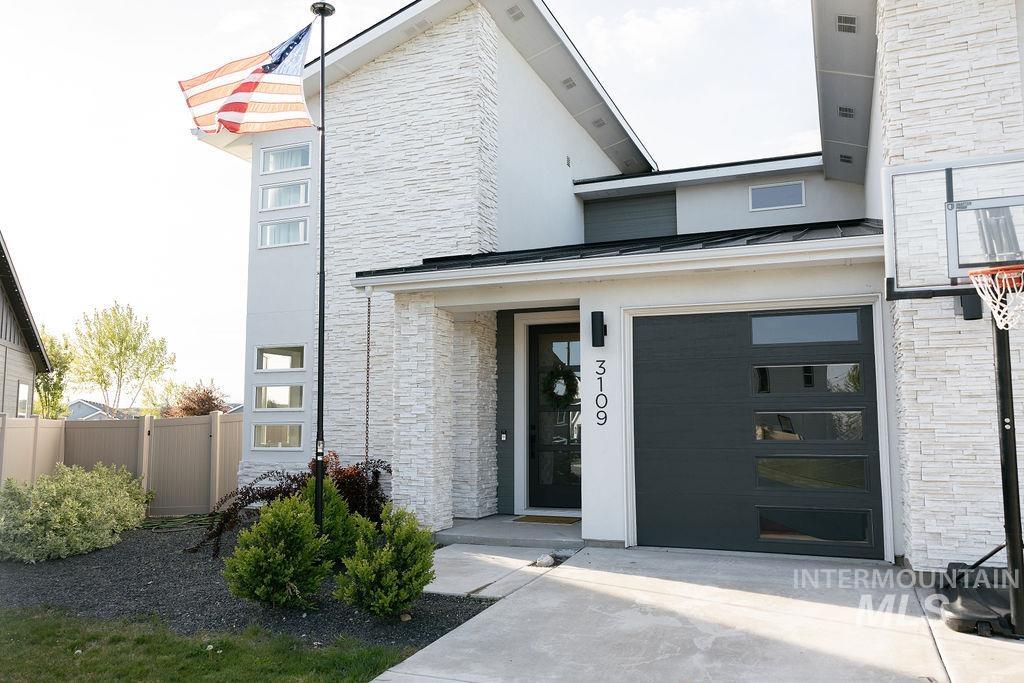3109 N King Garden Way, Star, Idaho 83669, 6 Bedrooms, 3 Bathrooms, Residential For Sale, Price $815,000, 98984107