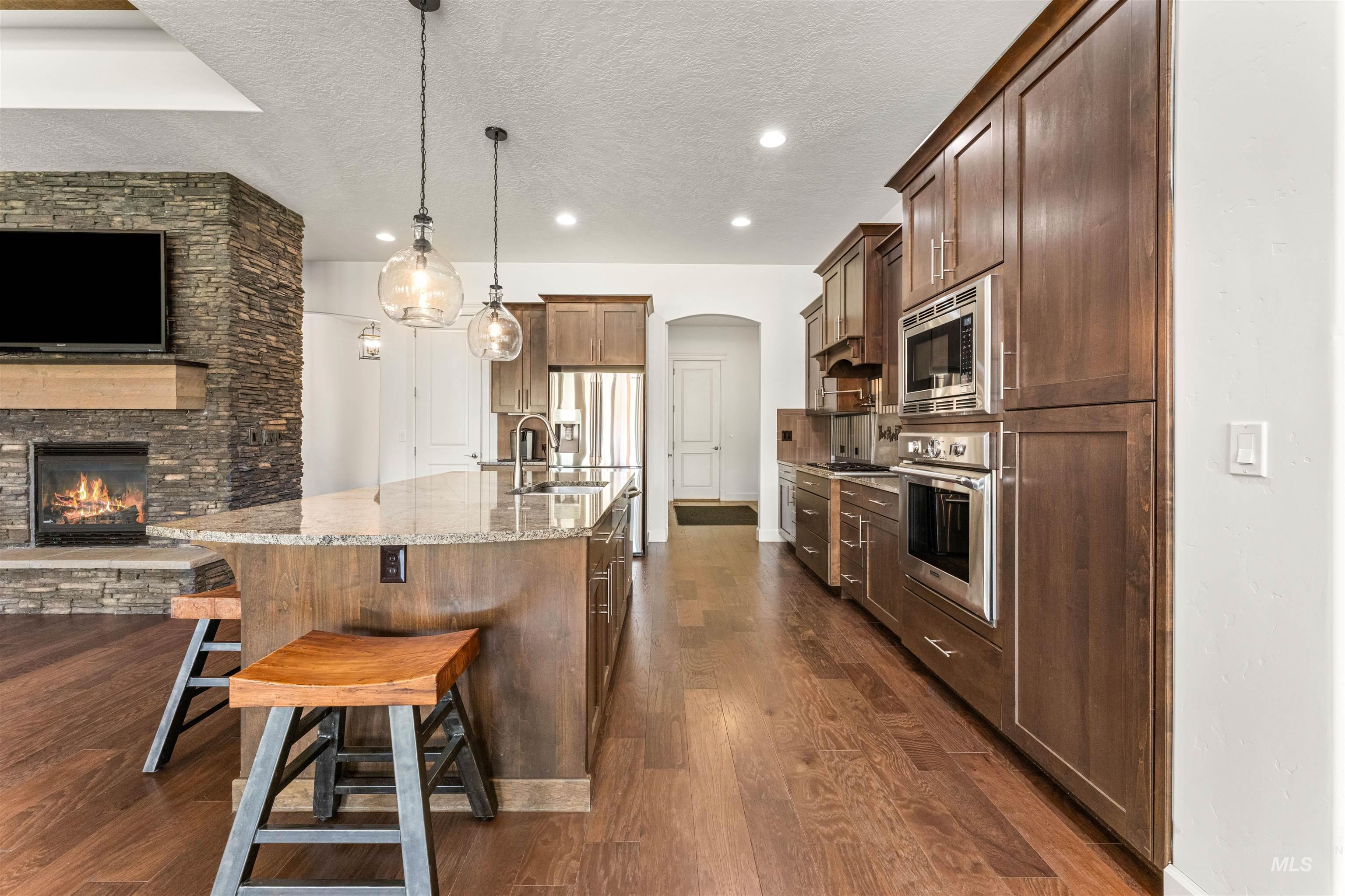 5318 W Parkridge Dr, Boise, Idaho 83714, 3 Bedrooms, 2.5 Bathrooms, Residential For Sale, Price $1,090,000, 98984108