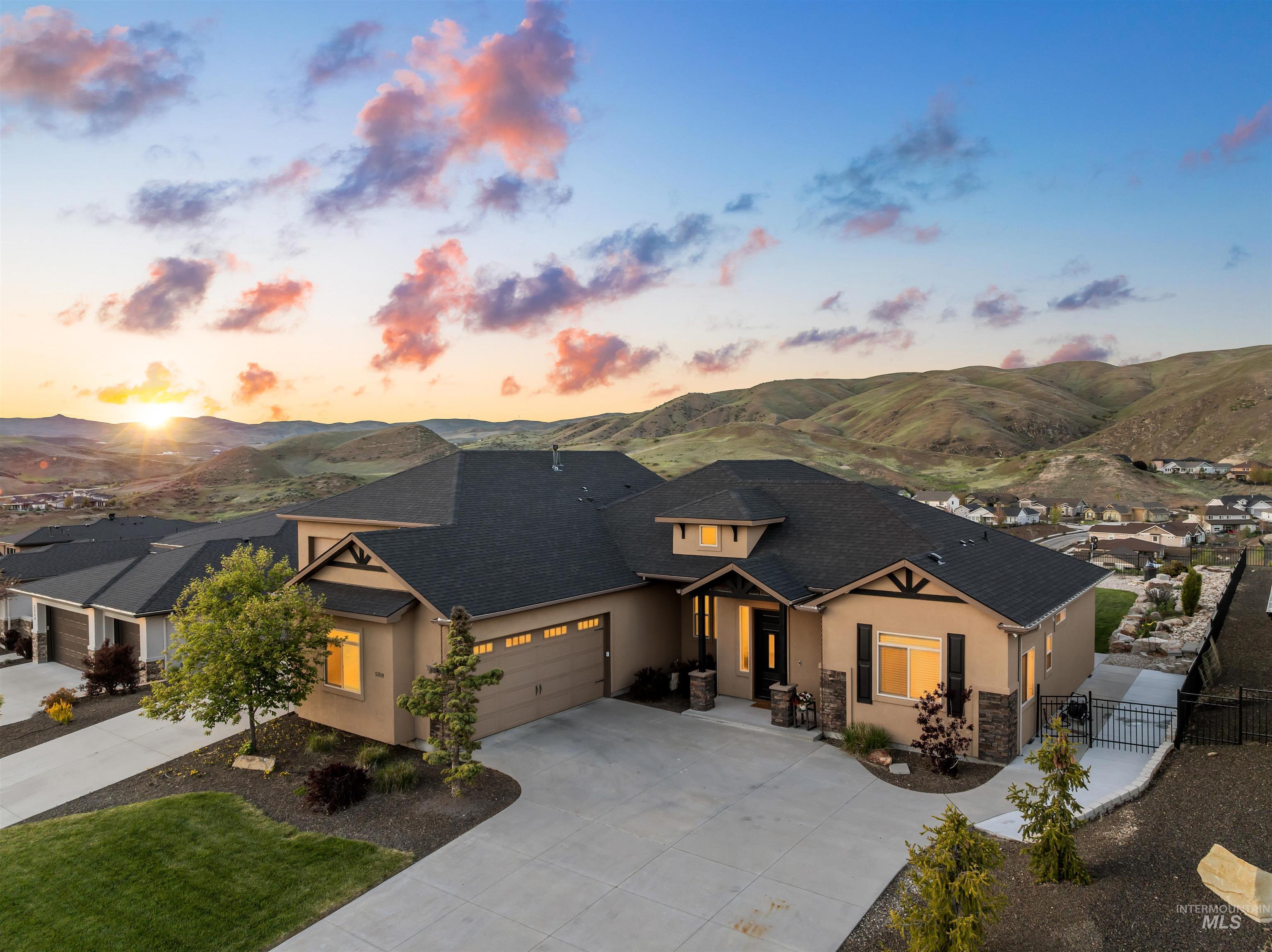 5318 W Parkridge Dr, Boise, Idaho 83714, 3 Bedrooms, 2.5 Bathrooms, Residential For Sale, Price $1,060,000, 98984108