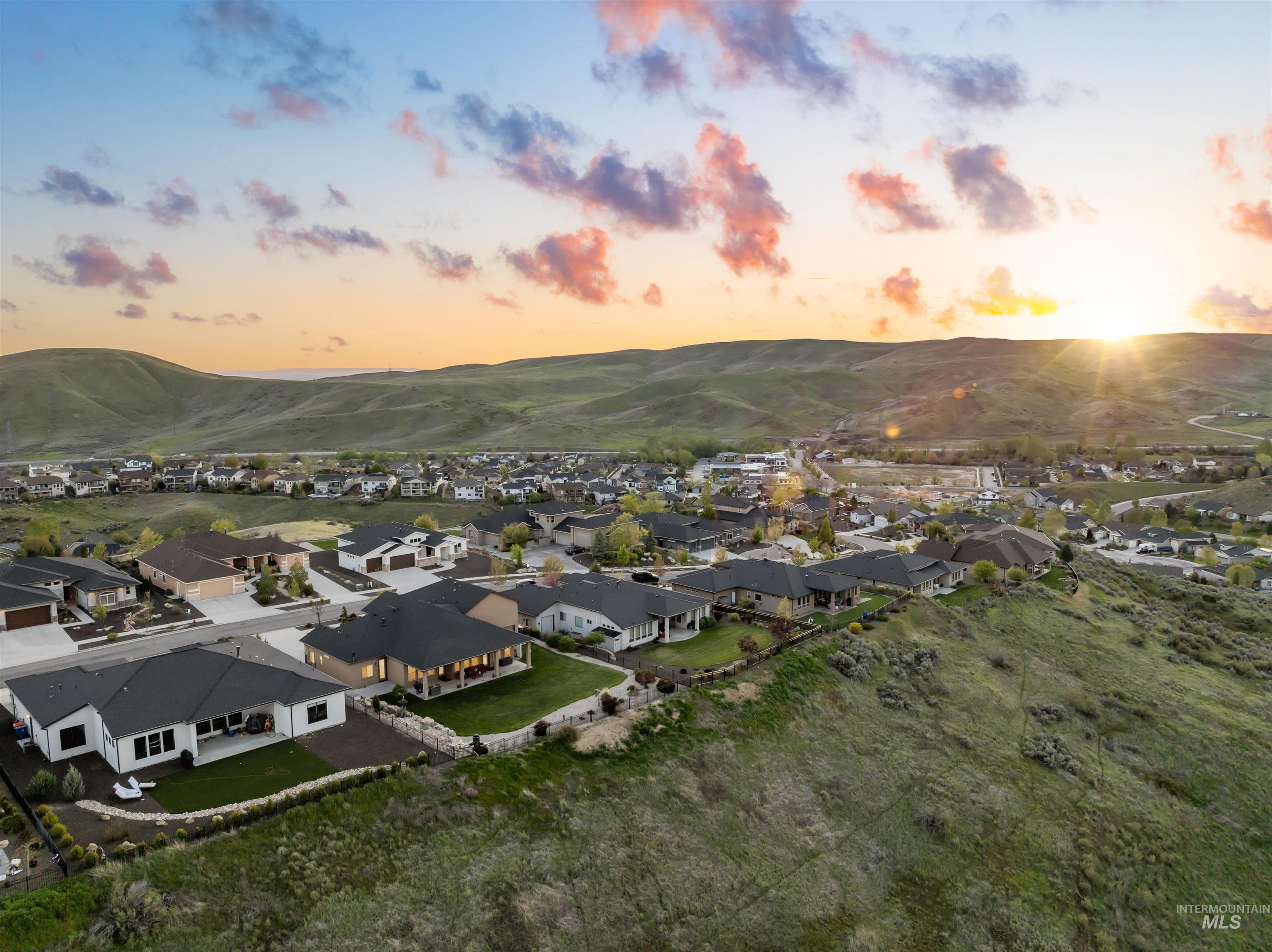5318 W Parkridge Dr, Boise, Idaho 83714, 3 Bedrooms, 2.5 Bathrooms, Residential For Sale, Price $1,090,000, 98984108