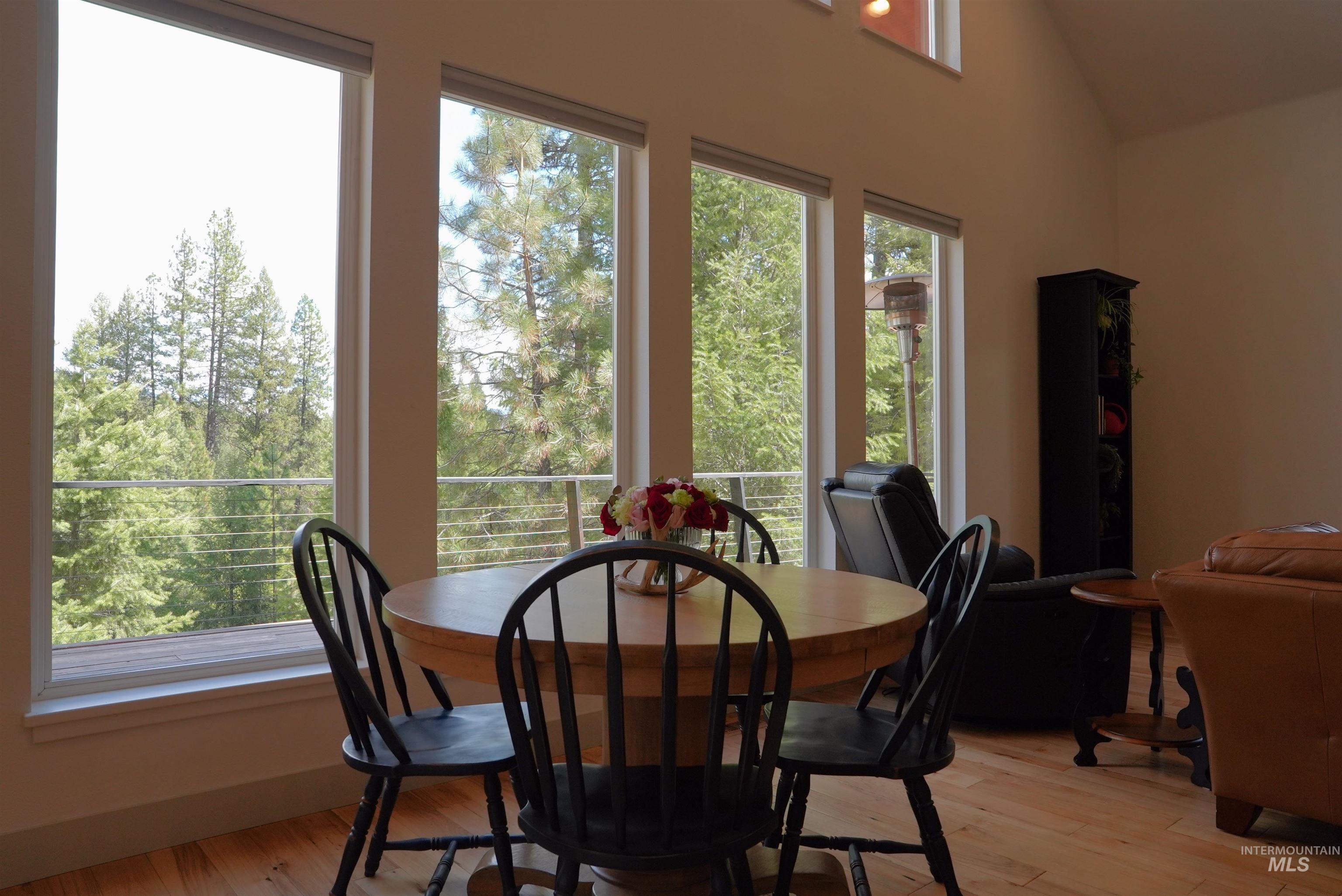 60 Star View Dr., Garden Valley, Idaho 83622, 3 Bedrooms, 2 Bathrooms, Residential For Sale, Price $699,900, 98984109