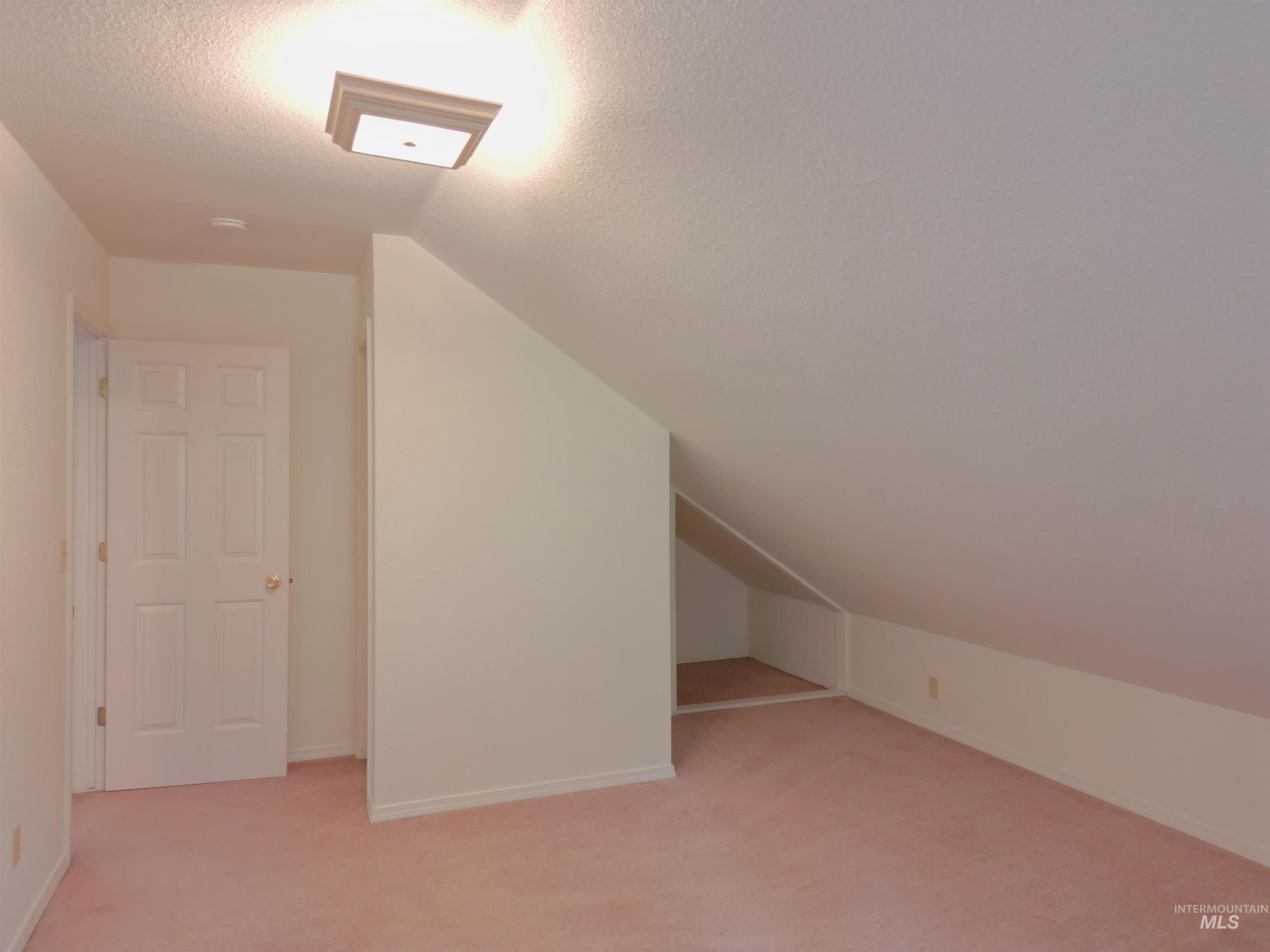 60 Star View Dr., Garden Valley, Idaho 83622, 3 Bedrooms, 2 Bathrooms, Residential For Sale, Price $699,900, 98984109