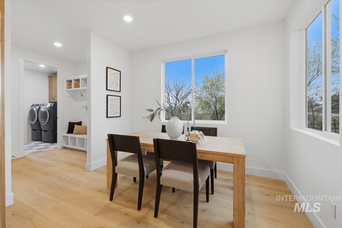 1194 S Papuan Way, Kuna, Idaho 83634, 3 Bedrooms, 3 Bathrooms, Residential For Sale, Price $629,900, 98984113