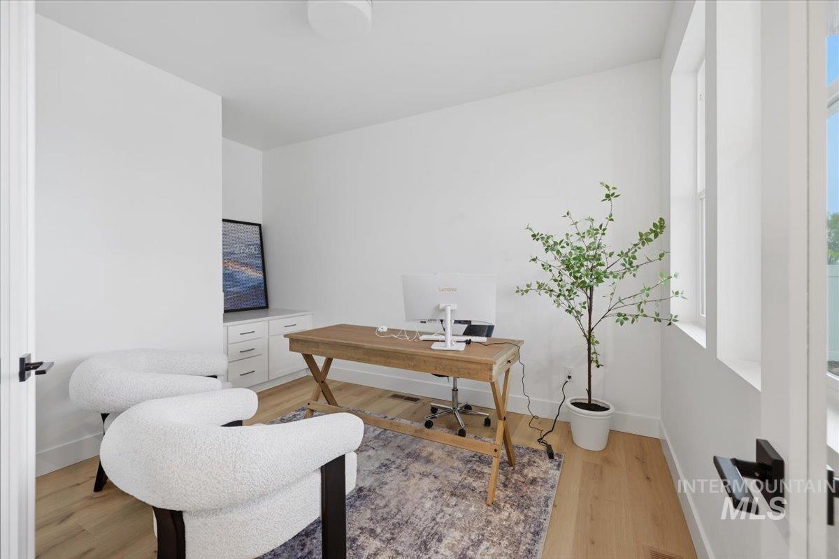 1194 S Papuan Way, Kuna, Idaho 83634, 3 Bedrooms, 3 Bathrooms, Residential For Sale, Price $629,900, 98984113