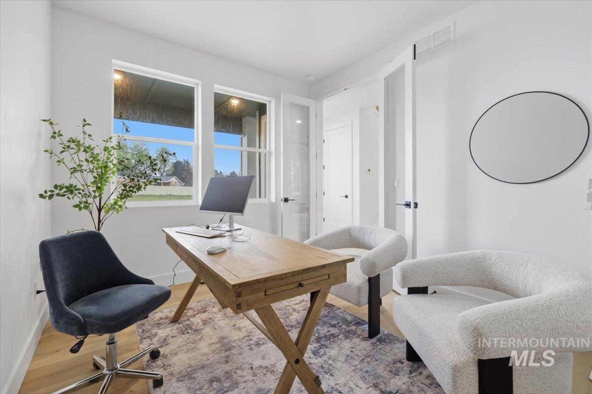 1194 S Papuan Way, Kuna, Idaho 83634, 3 Bedrooms, 3 Bathrooms, Residential For Sale, Price $629,900, 98984113