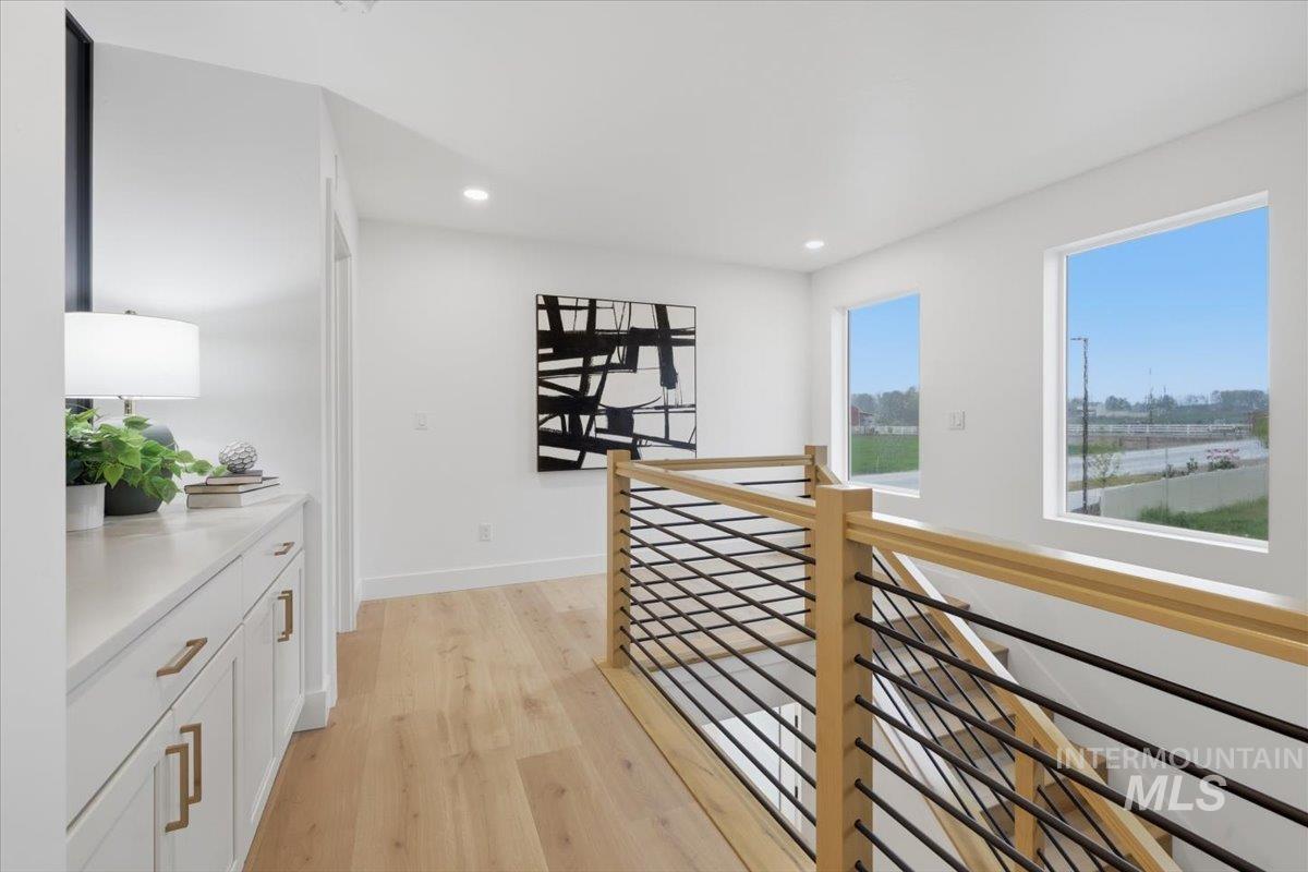 1194 S Papuan Way, Kuna, Idaho 83634, 3 Bedrooms, 3 Bathrooms, Residential For Sale, Price $629,900, 98984113