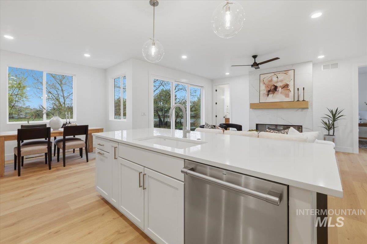 1194 S Papuan Way, Kuna, Idaho 83634, 3 Bedrooms, 3 Bathrooms, Residential For Sale, Price $629,900, 98984113