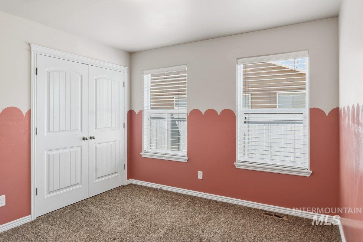 1204 5Th Ave E, Jerome, Idaho 83338-5116, 4 Bedrooms, 2 Bathrooms, Residential For Sale, Price $424,900, 98984117