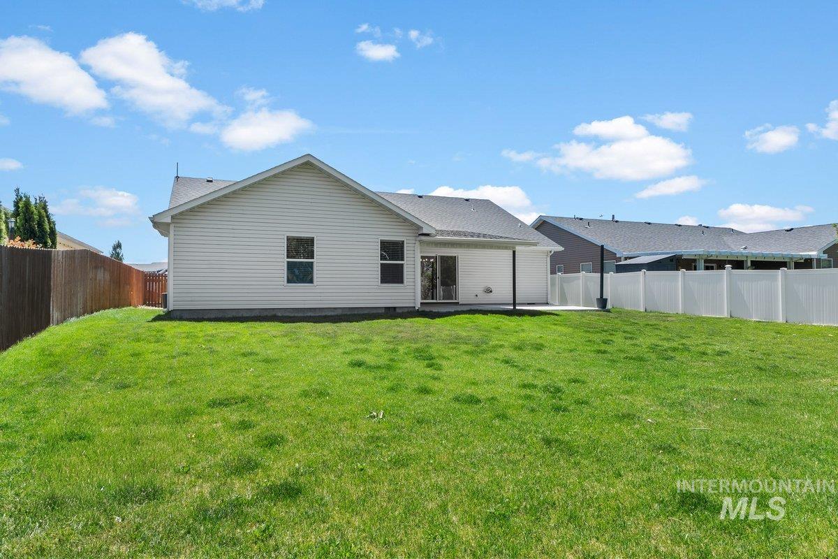 1204 5Th Ave E, Jerome, Idaho 83338-5116, 4 Bedrooms, 2 Bathrooms, Residential For Sale, Price $433,000, 98984117