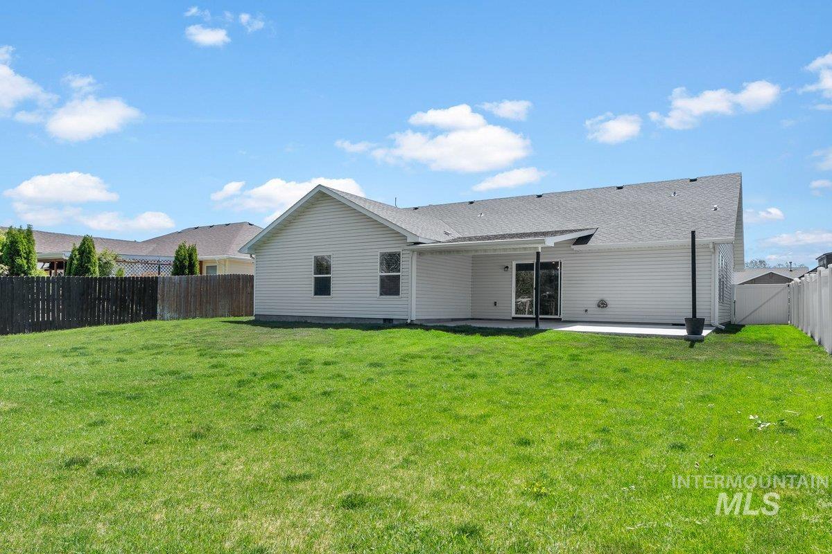 1204 5Th Ave E, Jerome, Idaho 83338-5116, 4 Bedrooms, 2 Bathrooms, Residential For Sale, Price $433,000, 98984117