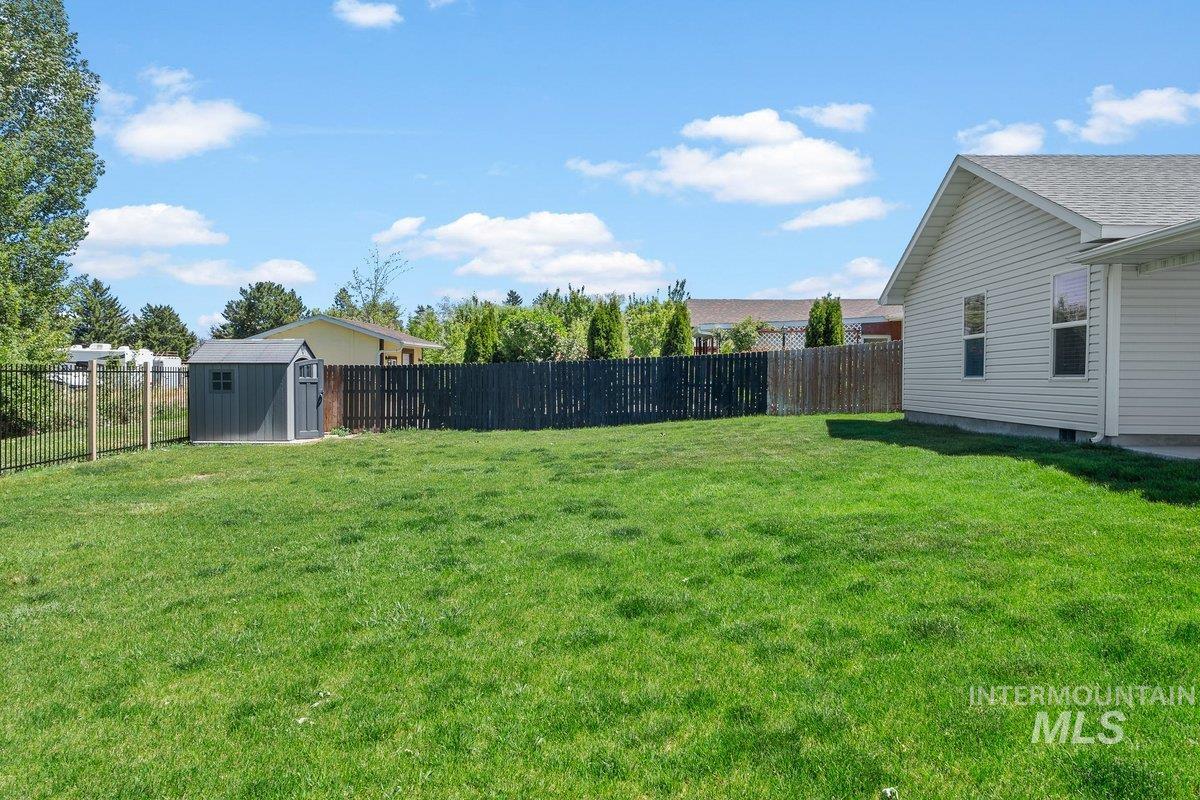 1204 5Th Ave E, Jerome, Idaho 83338-5116, 4 Bedrooms, 2 Bathrooms, Residential For Sale, Price $433,000, 98984117