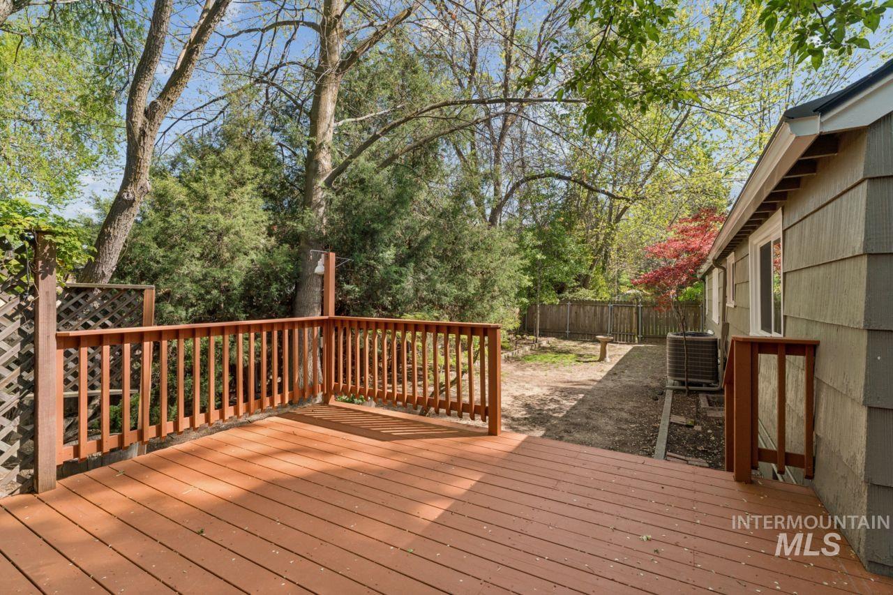 718 S Owyhee St, Boise, Idaho 83705, 3 Bedrooms, 2 Bathrooms, Residential For Sale, Price $739,000,MLS 98984119