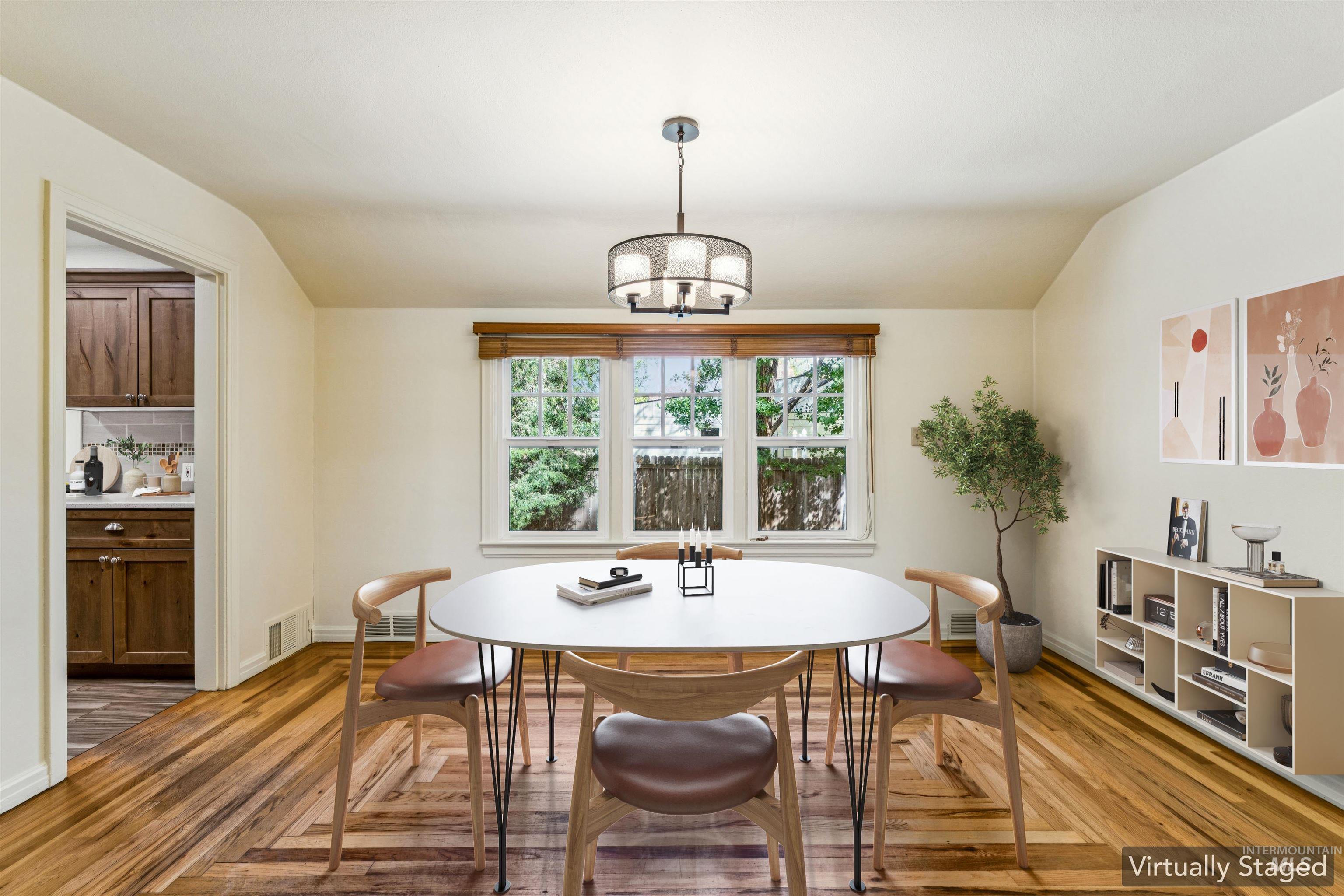 718 S Owyhee St, Boise, Idaho 83705, 3 Bedrooms, 2 Bathrooms, Residential For Sale, Price $739,000,MLS 98984119