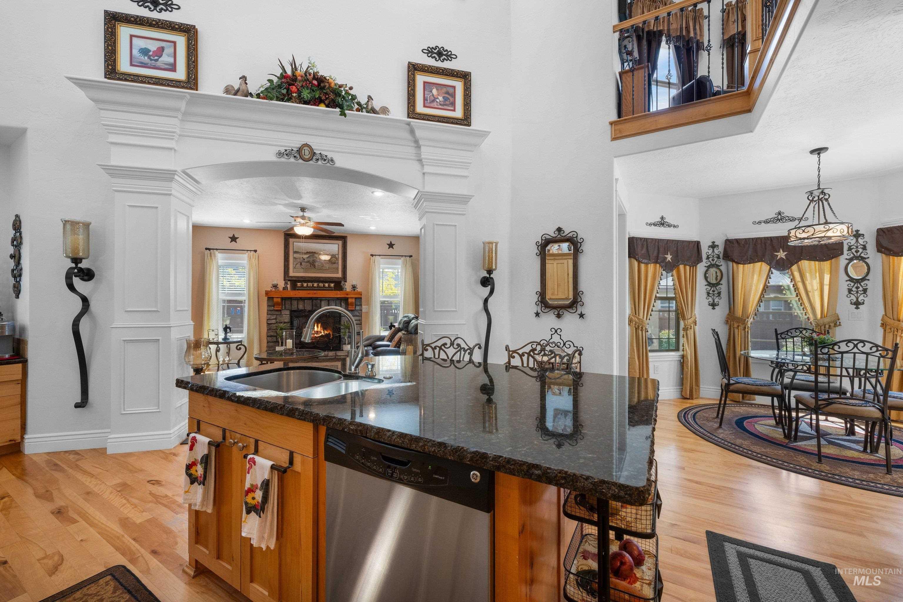 7189 W Coho Drive, Boise, Idaho 83709, 4 Bedrooms, 4 Bathrooms, Residential For Sale, Price $789,900,MLS 98984120