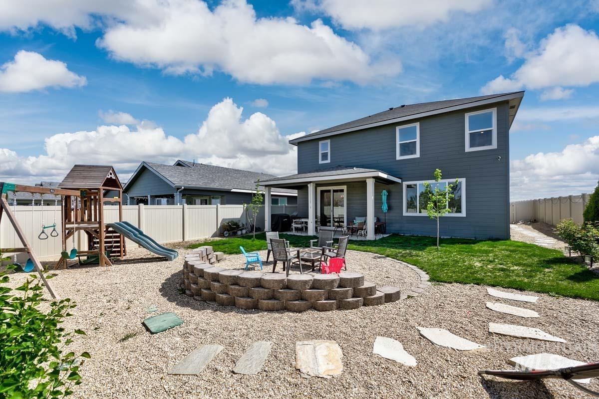 4469 S Colditz Way, Meridian, Idaho 83642, 4 Bedrooms, 2.5 Bathrooms, Residential For Sale, Price $599,900,MLS 98984121